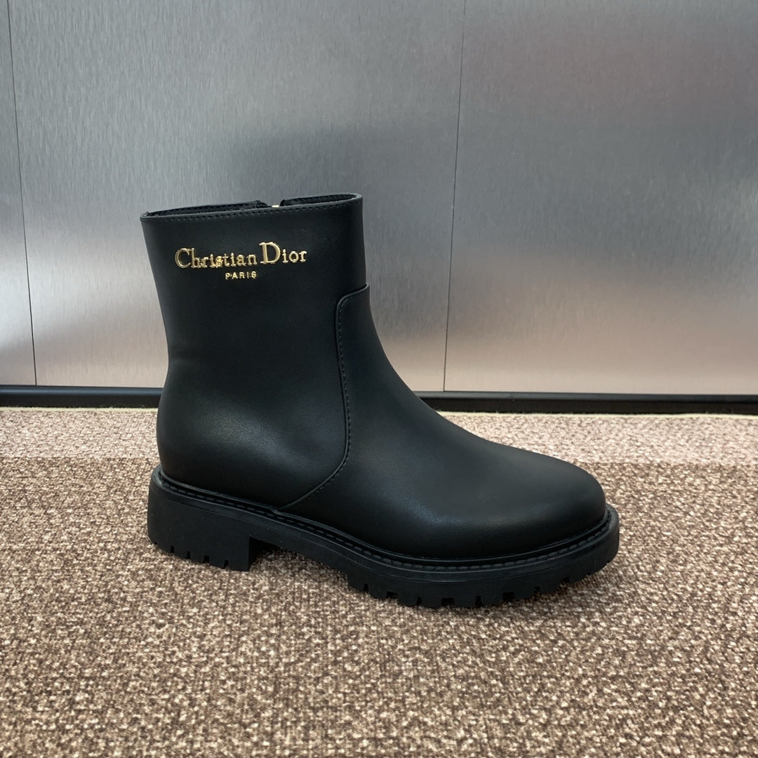 DIOR 25S D-TOWN ANKLE BOOT 25MM IN BLACK BRUSHED CALFSKIN - 35