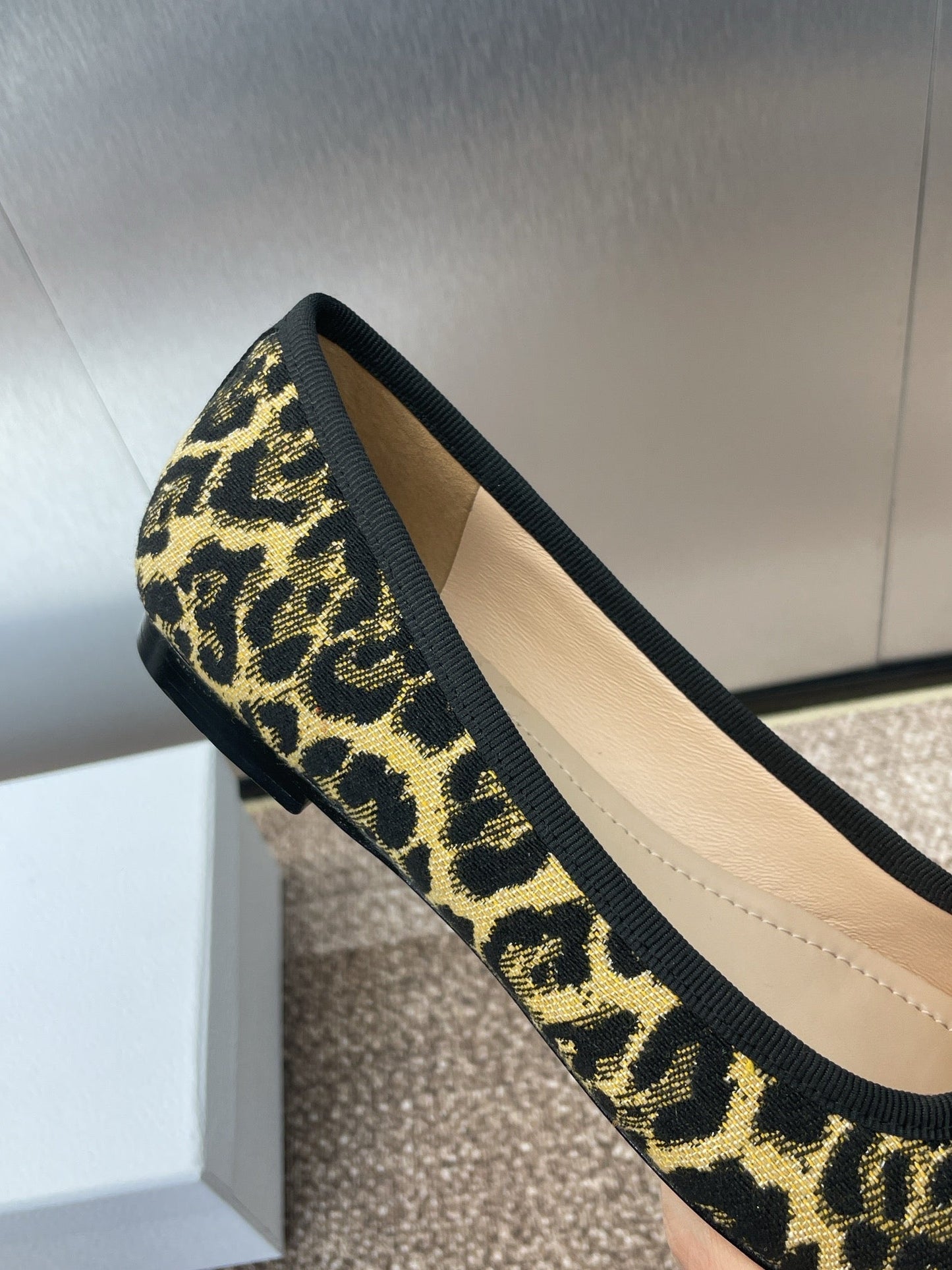 PEARL BALLET FLAT CAMEL PONY HAIR CALFSKIN WITH BROWN LEOPARD MOTIF - 34