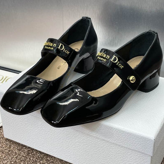 MEDIUM 35 MM HEEL PUMP IN BLACK PATENT CALFSKIN - 34