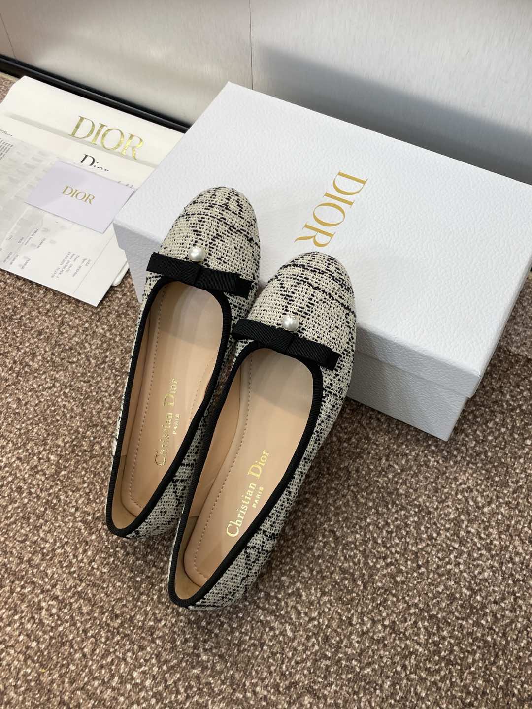 BALLET FLAT IN WHITE MIX BLACK EMBROIDERED CANNAGE TWEED - 34