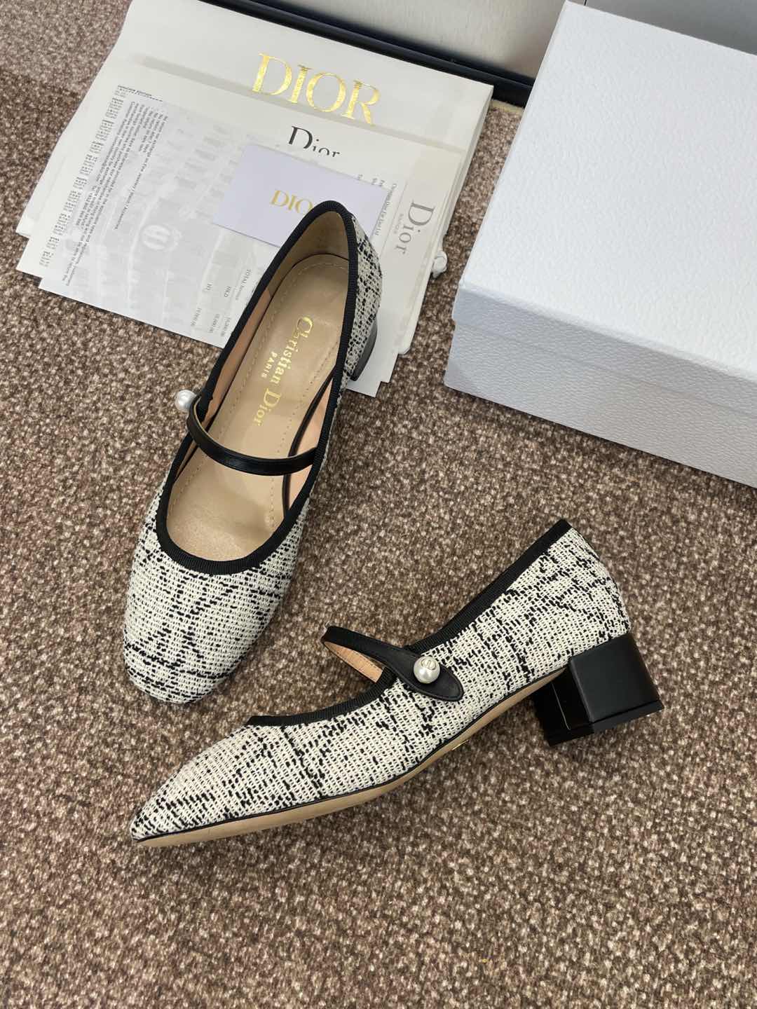 D-RAMOUR BALLET FLATS IN WHITE MIX BLACK EMBROIDERED CANNAGE TWEED 35 MM - 34