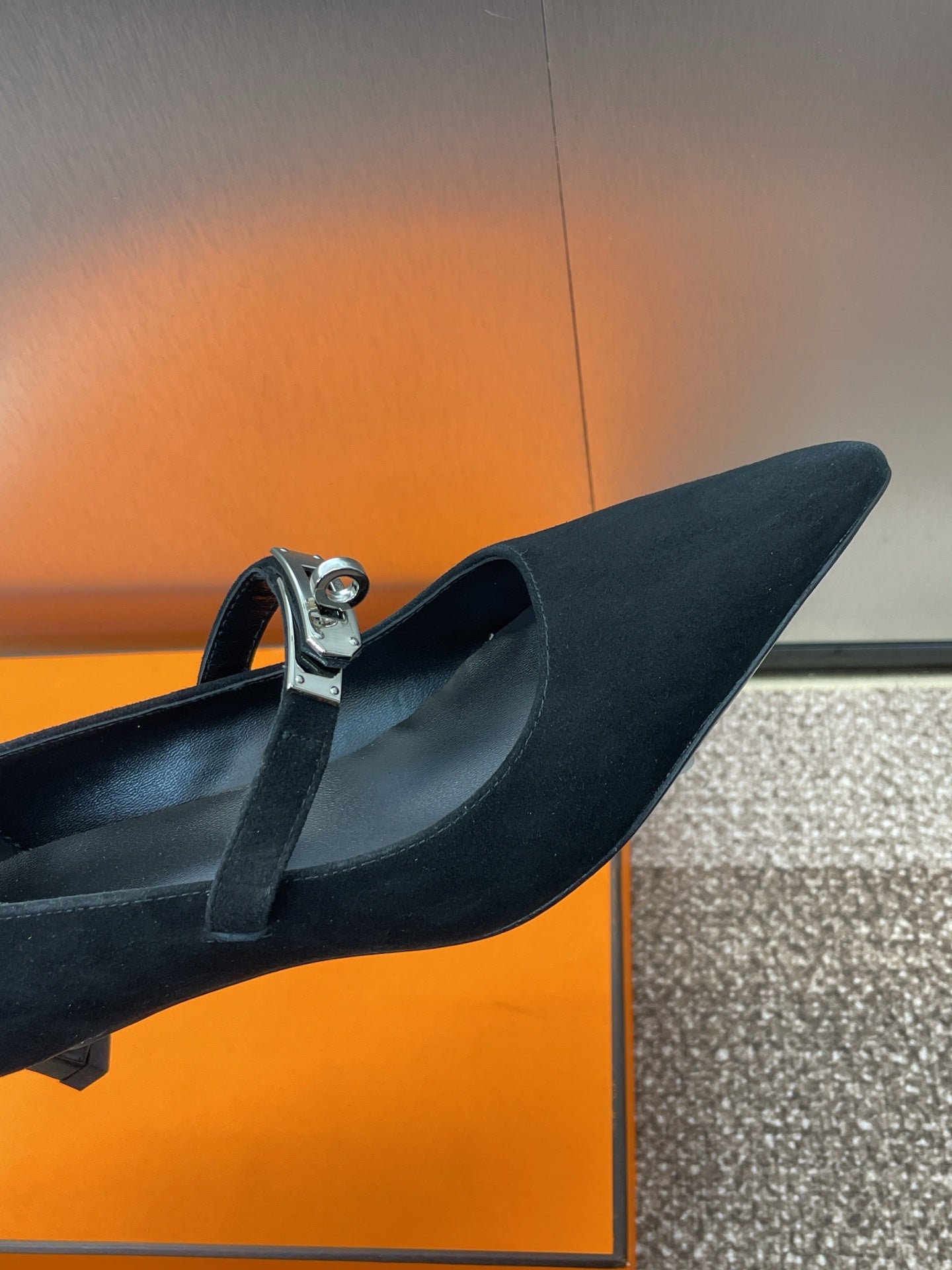 KIARA 40 MM PUMP IN BLACK SUEDE - 35