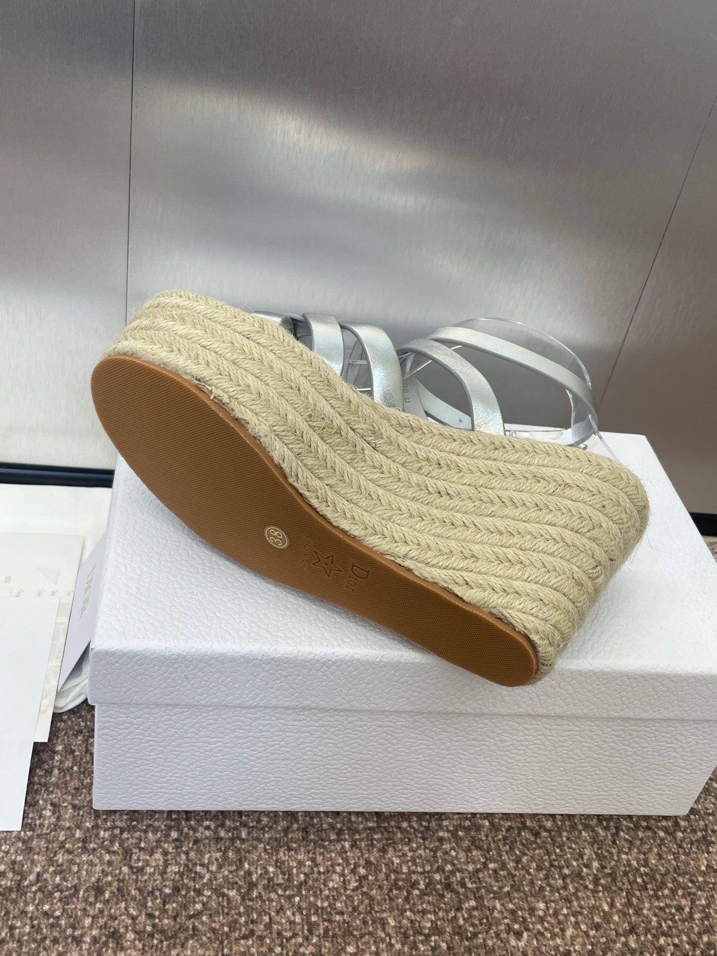 D-CLUB 25S HIGH HEEL WEDGE 100MM IN SILVER GLOSSY CALFSKIN RAFFIA SOLE - 34