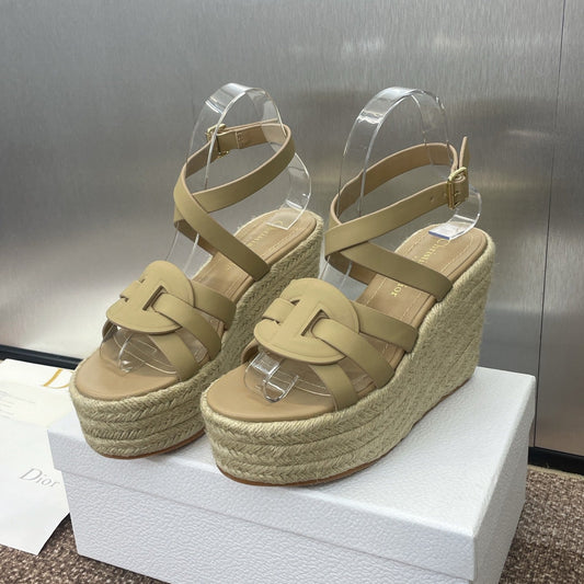 D-CLUB 25S HIGH HEEL WEDGE 100MM IN GOLDEN BEIGE CALFSKIN RAFFIA SOLE - 34