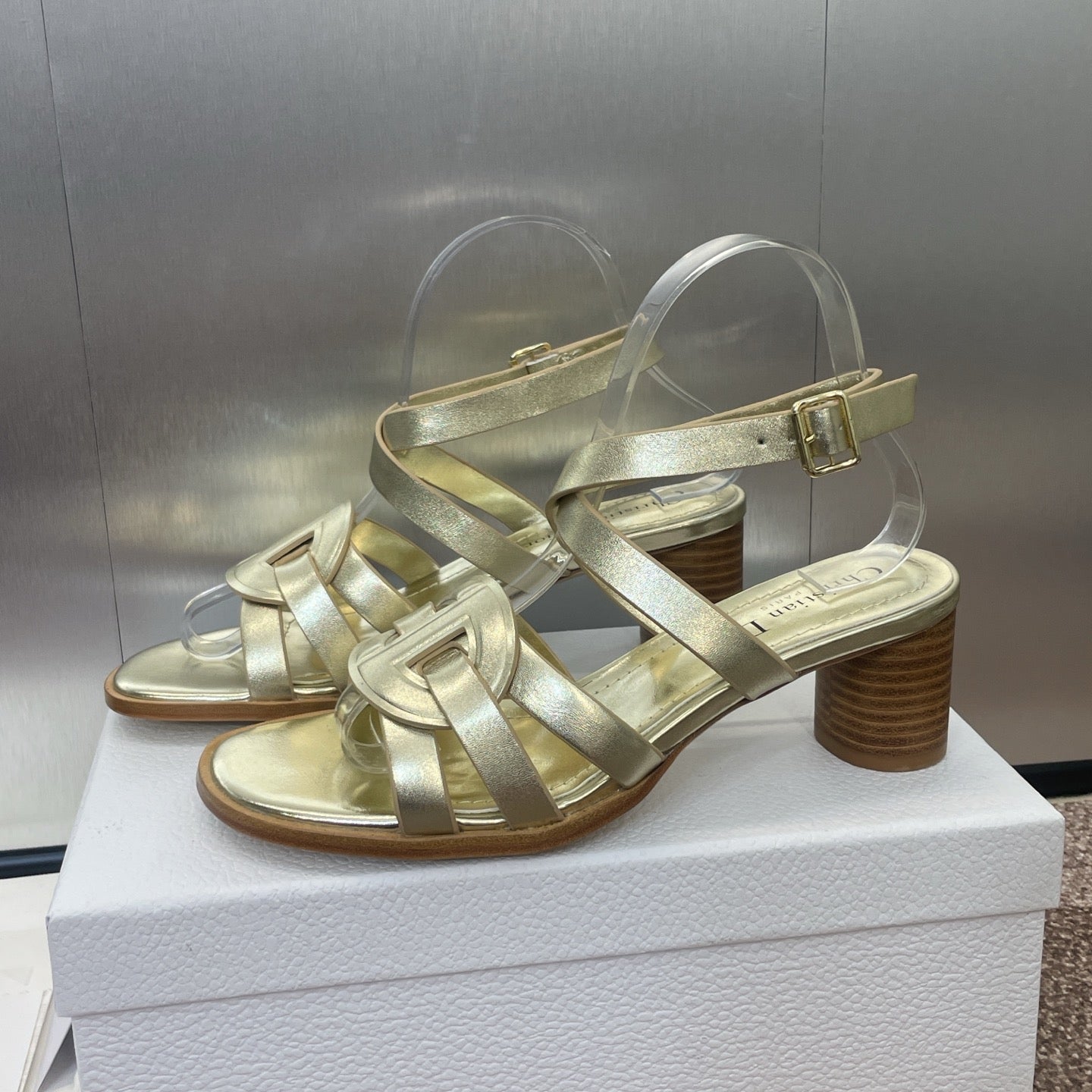 D-CLUB HIGH HEEL SLIDE 25S 55MM IN GOLD GLOSSY CALFSKIN - 34