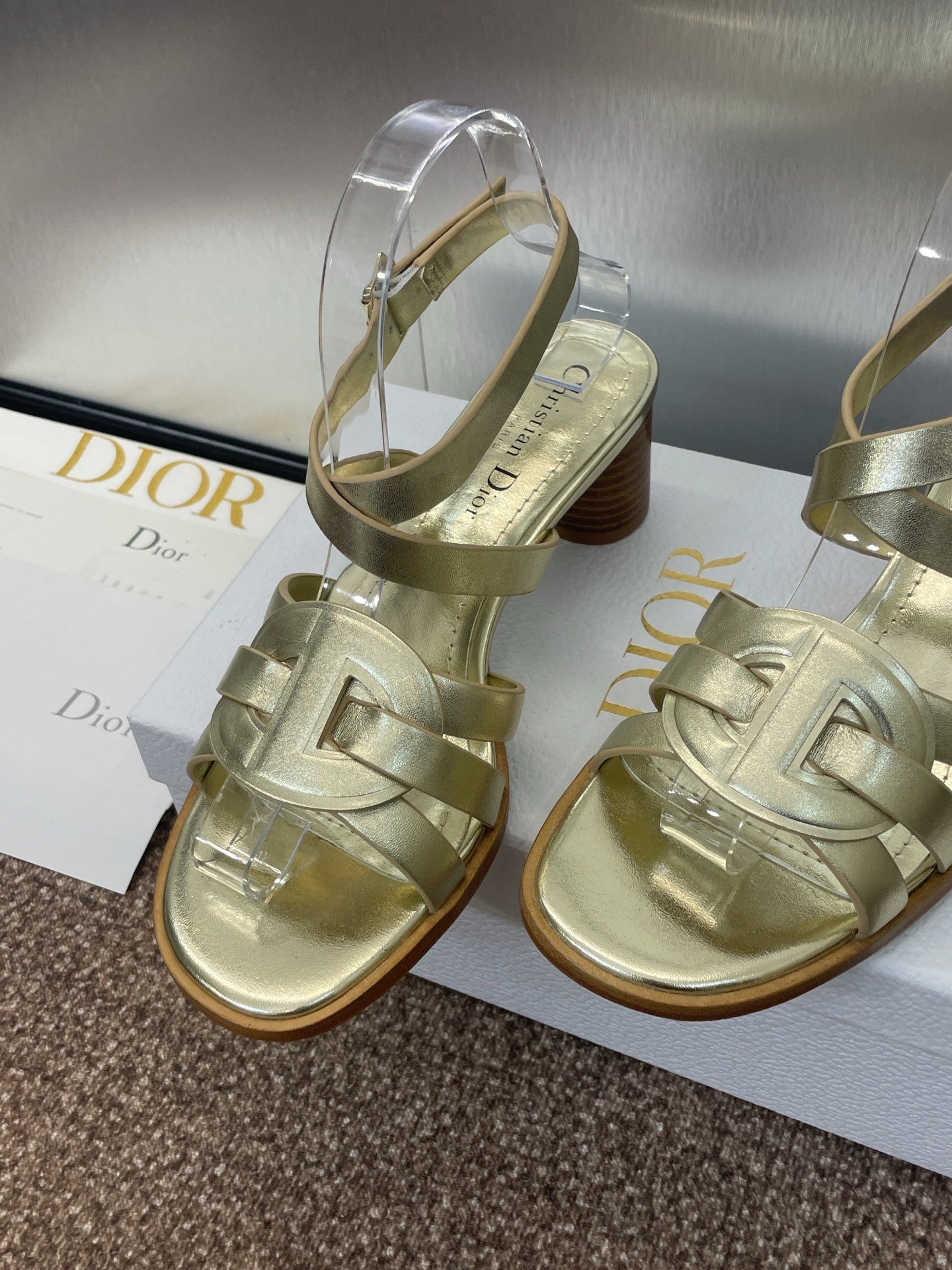D-CLUB HIGH HEEL SLIDE 25S 55MM IN GOLD GLOSSY CALFSKIN - 34