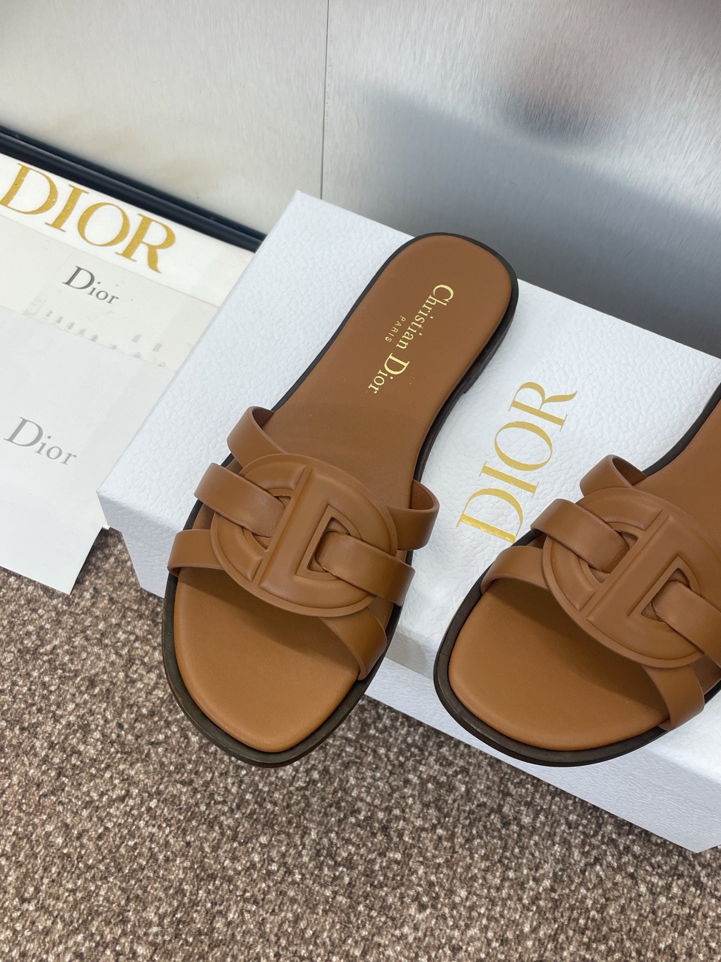 D-CLUB SLIDE SANDAL 25S IN BROWN CALFSKIN - 34