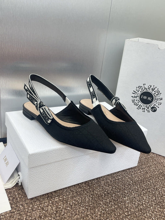 J'ADIOR SLINGBACK 25S ІЗ ЧОРНОЇ ТКАНИНИ З ВИШИВКОЮ QUAKE OBLIQUE – 33
