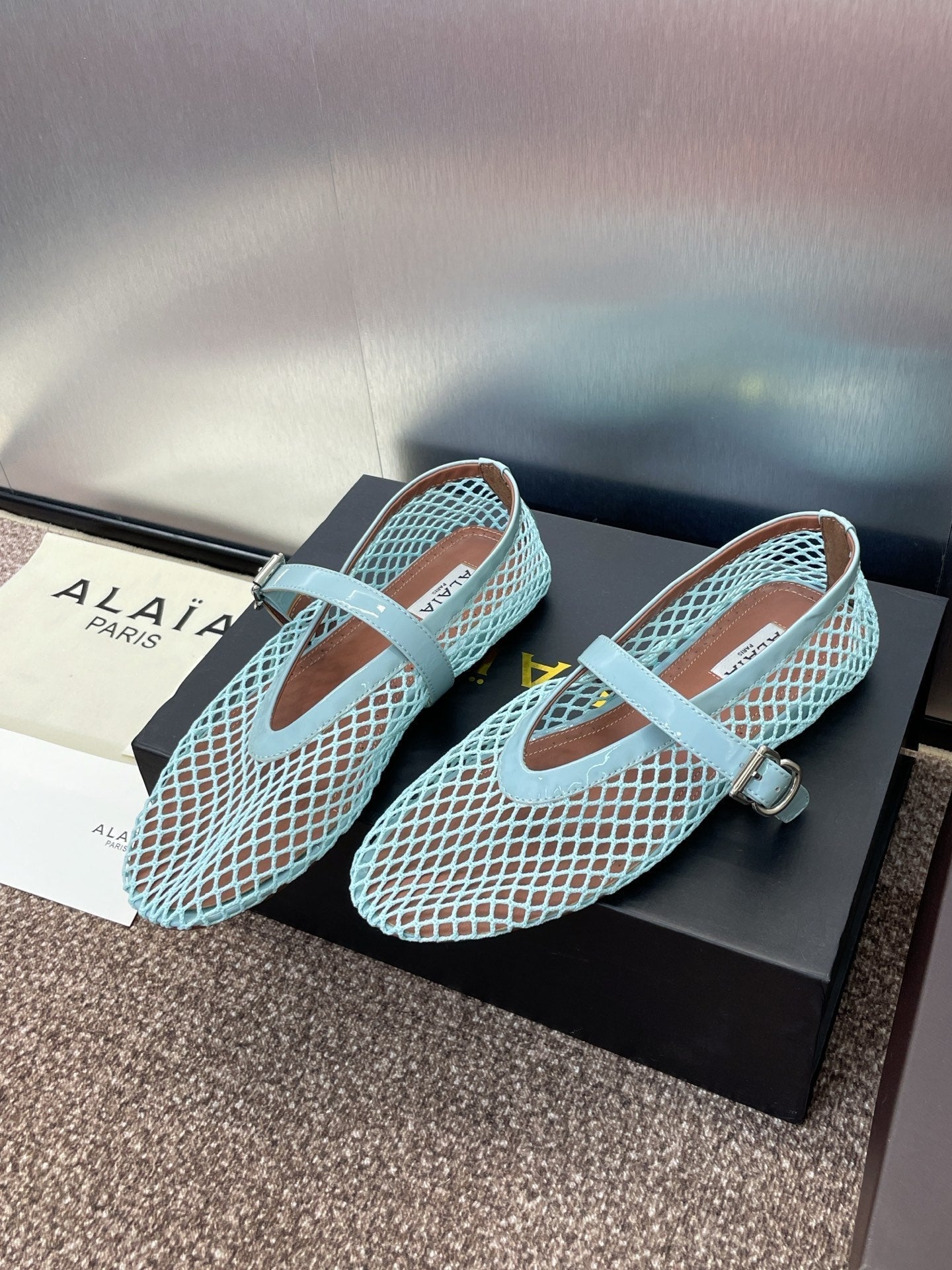 ALAIA MARY JANE FLAT 25S IN PASTEL BLUE MESH CALFSKIN - 34