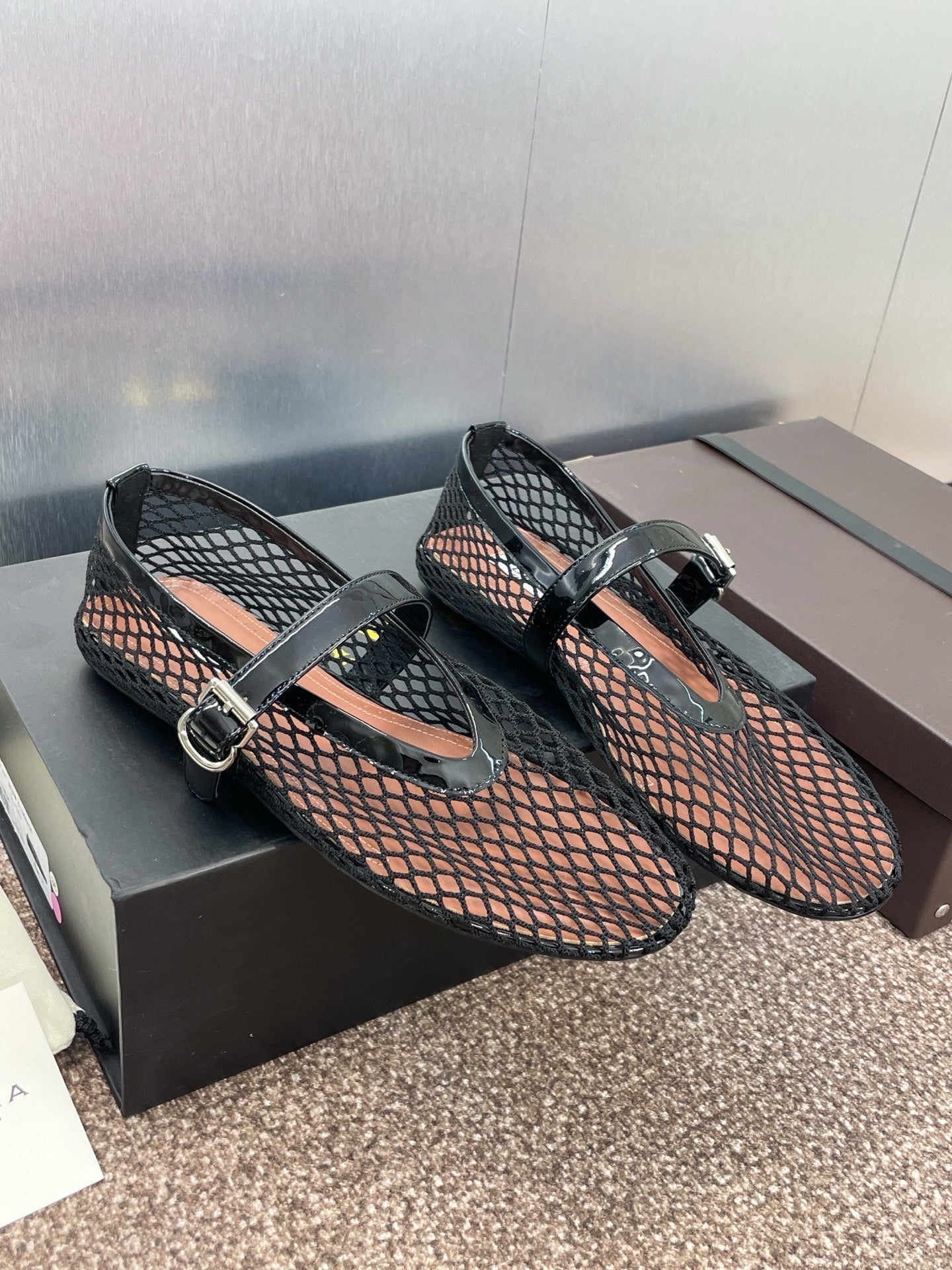 ALAIA MARY JANE FLAT 25S IN BLACK MESH CALFSKIN - 34