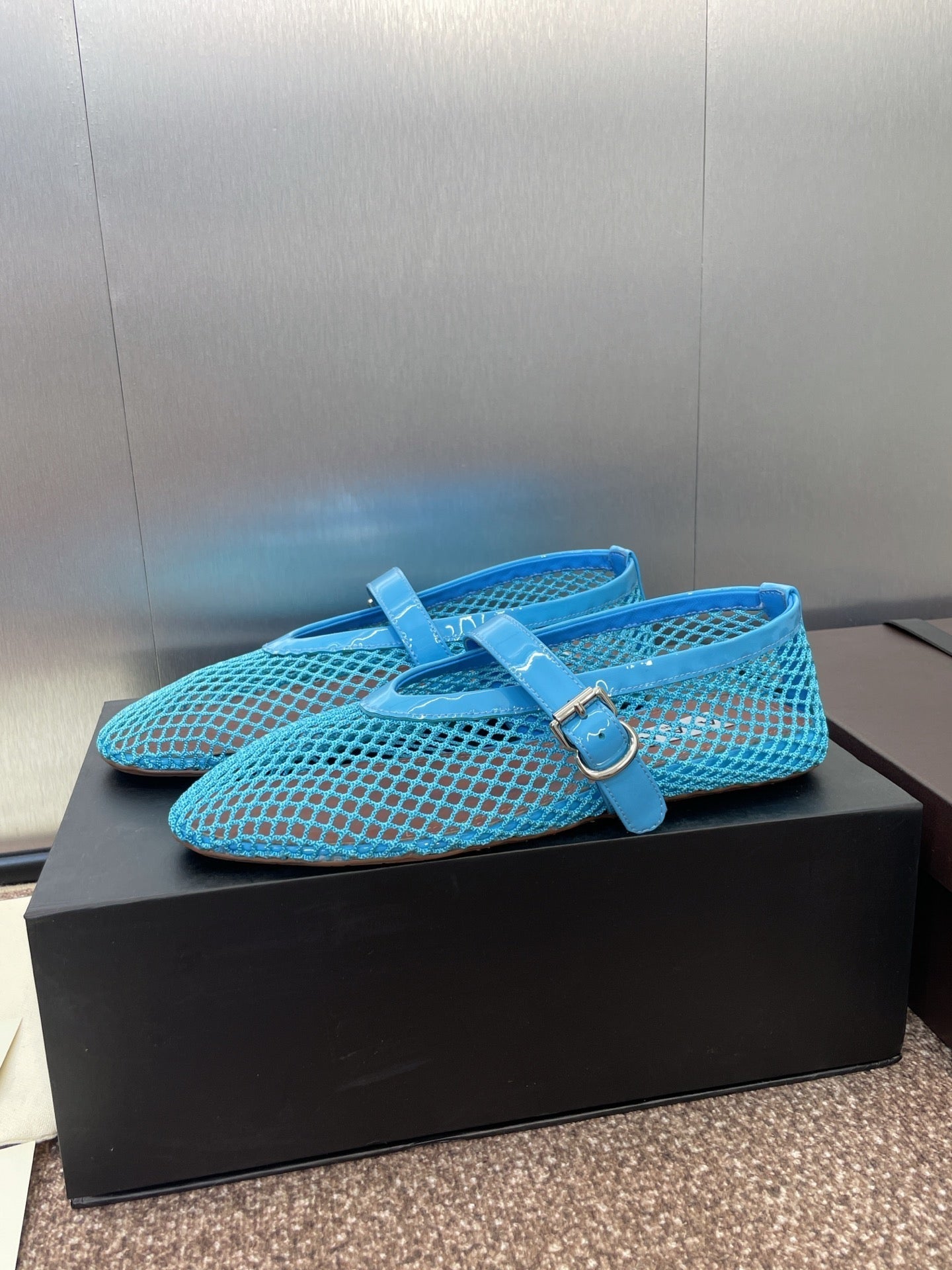 ALAIA MARY JANE FLAT 25S IN BLUE MESH CALFSKIN - 34