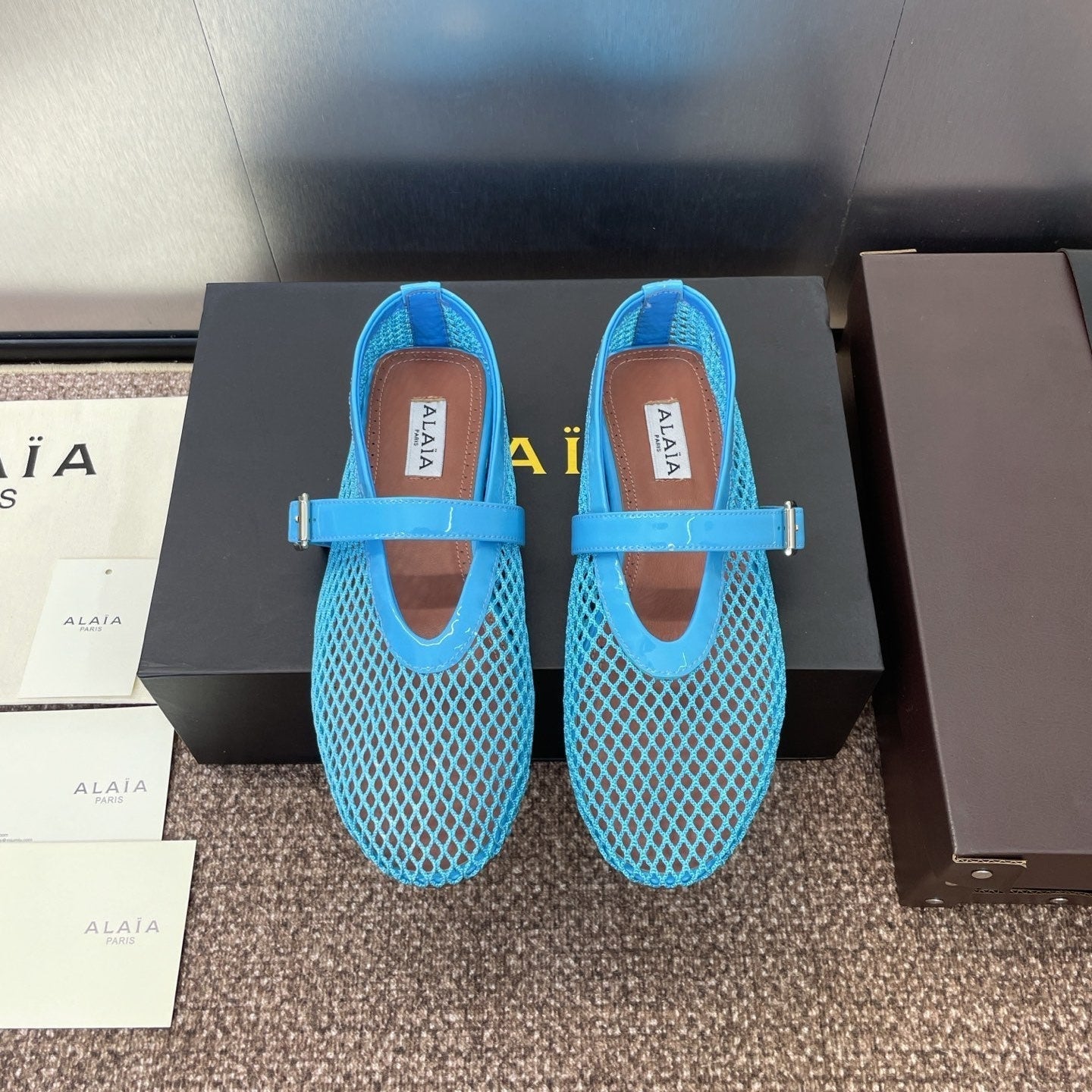 ALAIA MARY JANE FLAT 25S IN BLUE MESH CALFSKIN - 34