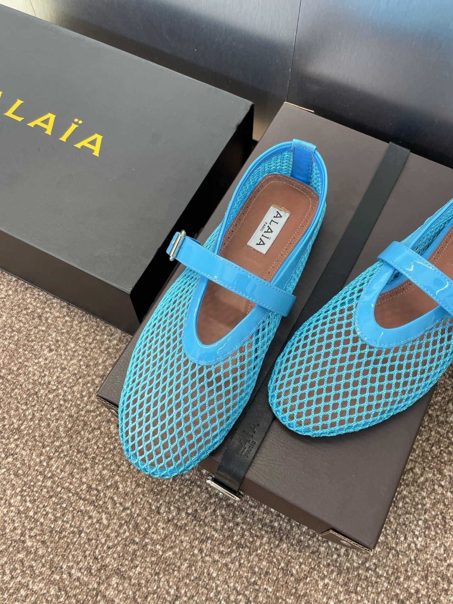 ALAIA MARY JANE FLAT 25S IN BLUE MESH CALFSKIN - 34