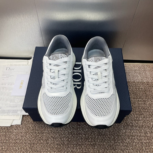 DIOR 25S D-RUN'N COUPLE SNEAKERS IN WHITE GRAY CALFSKIN AND MESH - 35