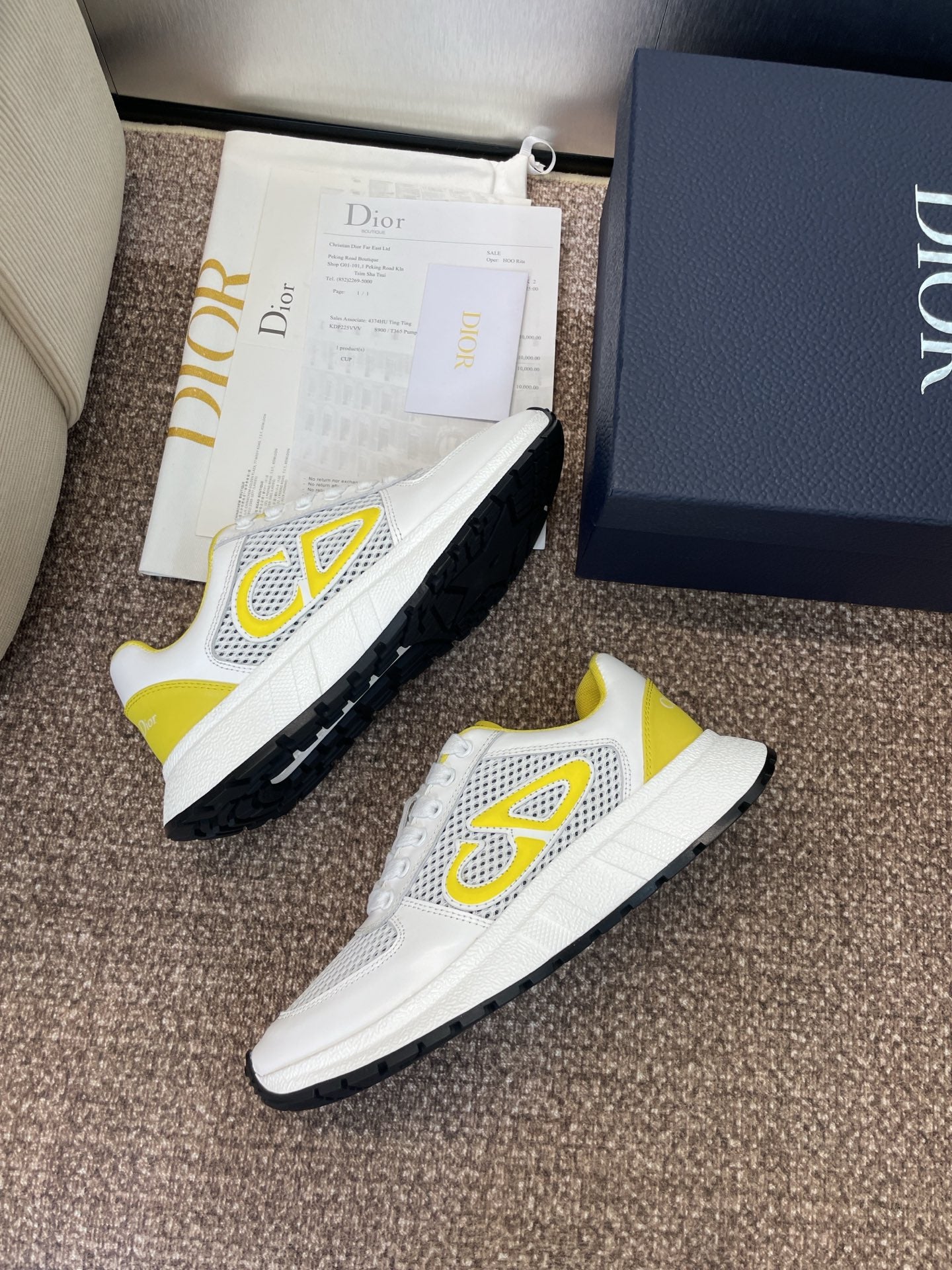 DIOR 25S D-RUN'N COUPLE SNEAKERS IN WHITE YELLOW CALFSKIN AND MESH - 35
