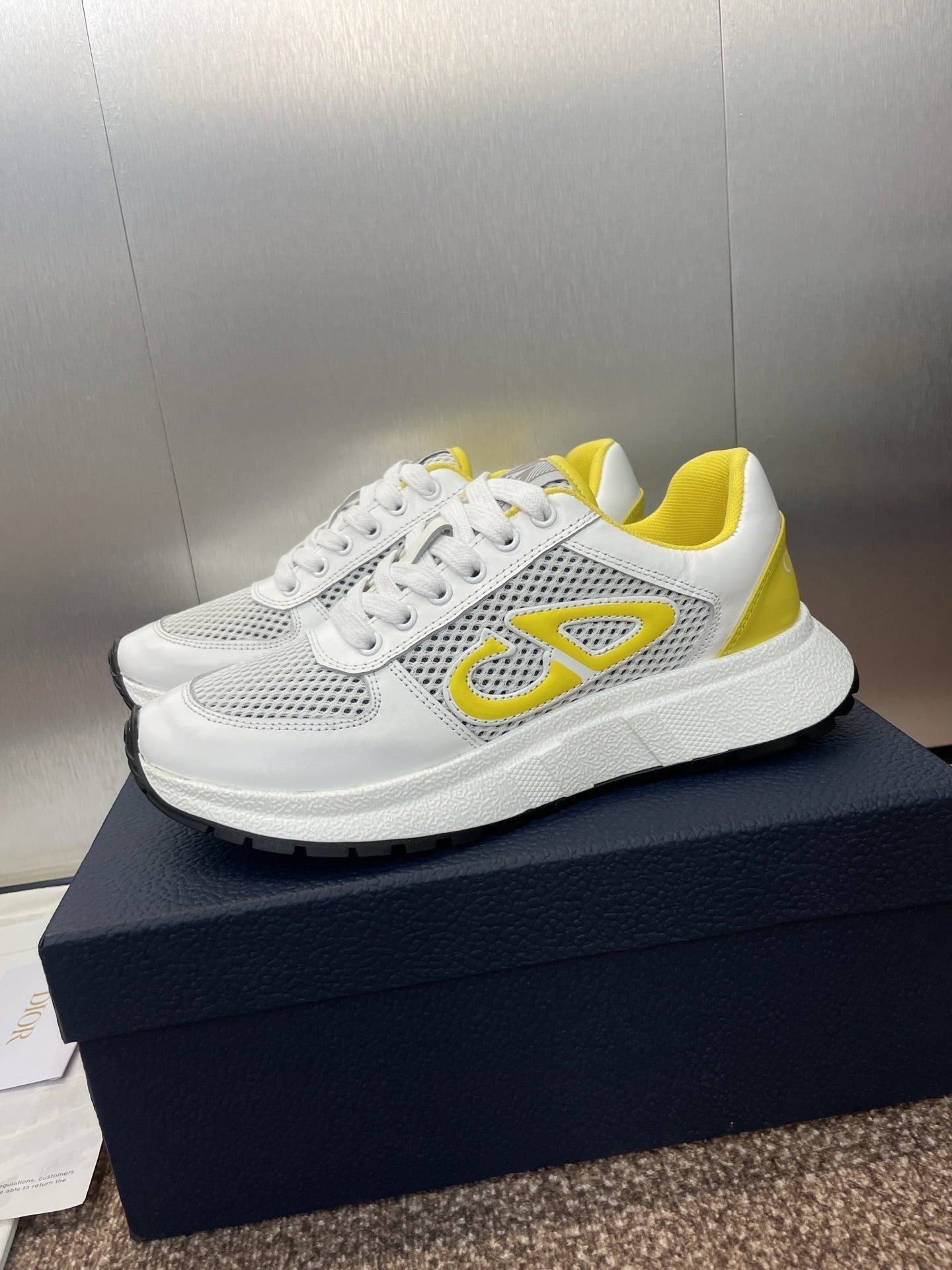 DIOR 25S D-RUN'N COUPLE SNEAKERS IN WHITE YELLOW CALFSKIN AND MESH - 35