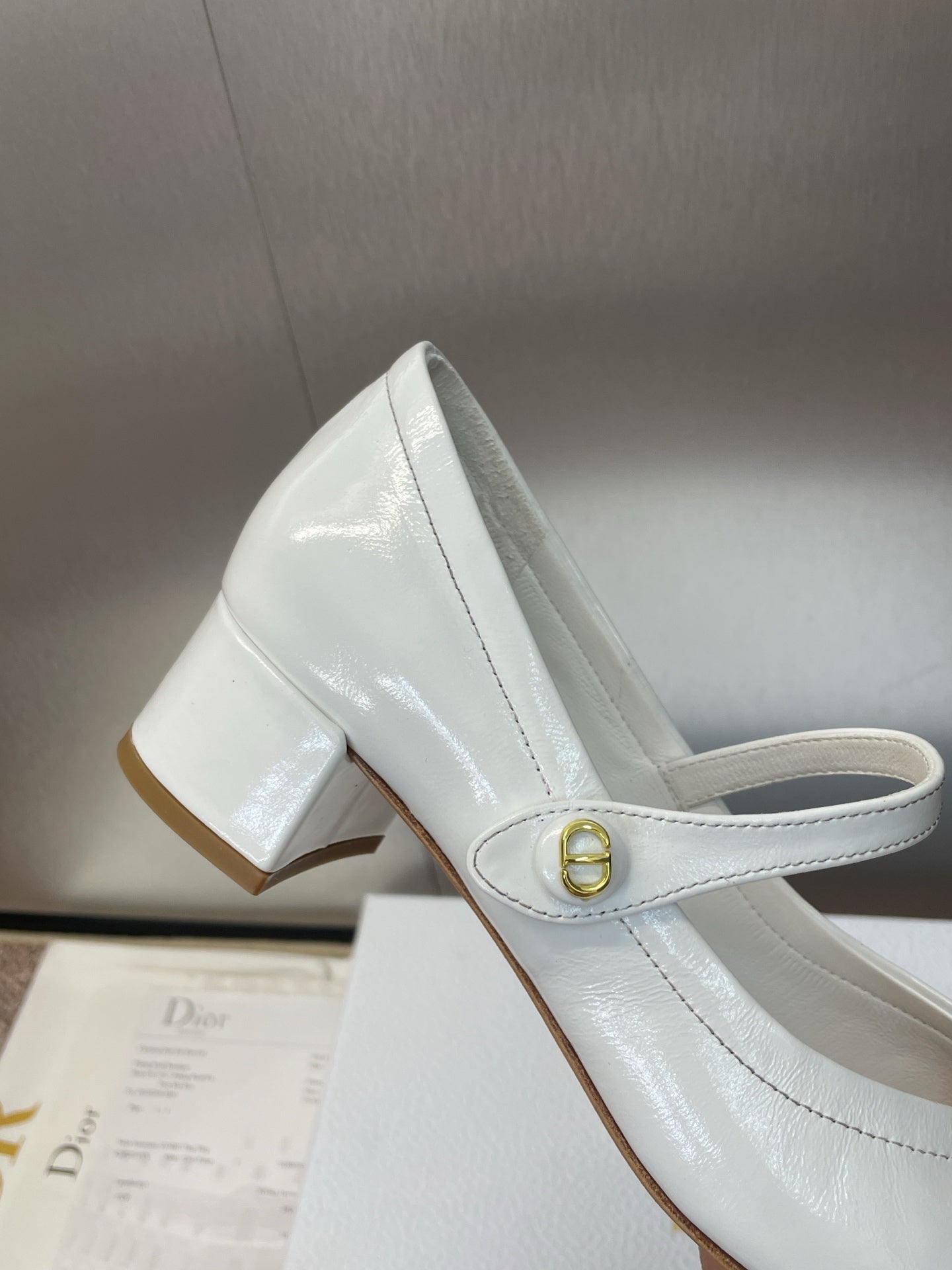 DIOR 25S ROUND-TOE MARY JANE BALLET FLATS IN WHITE CALFSKIN - 34