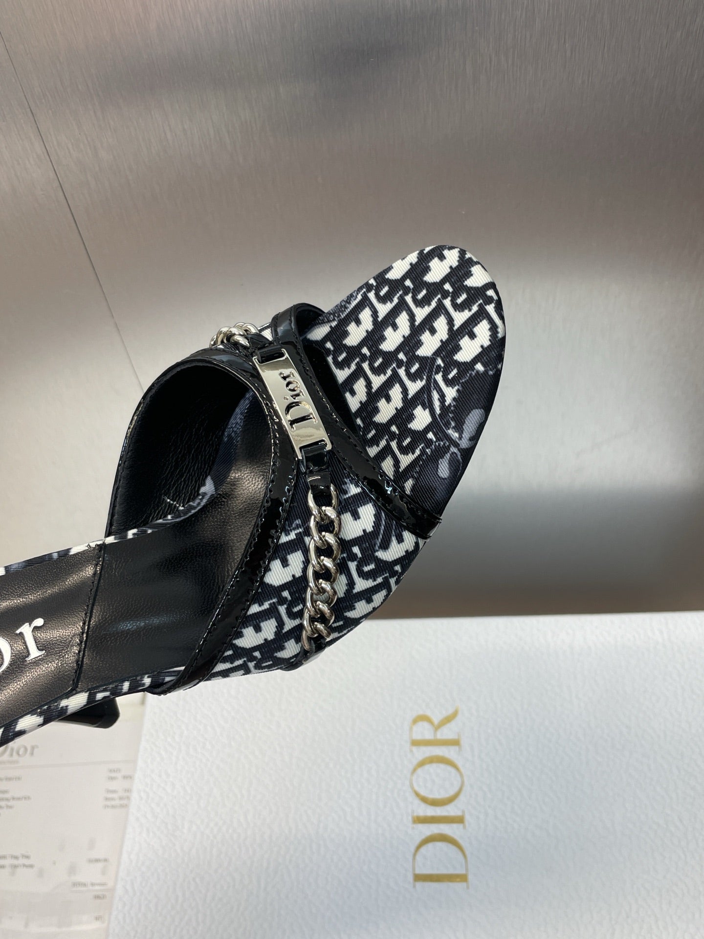 DIOR 25S HIGH HEELS PUNK 85MM IN BLACK WHITE CALFSKIN AND CANVAS - 35