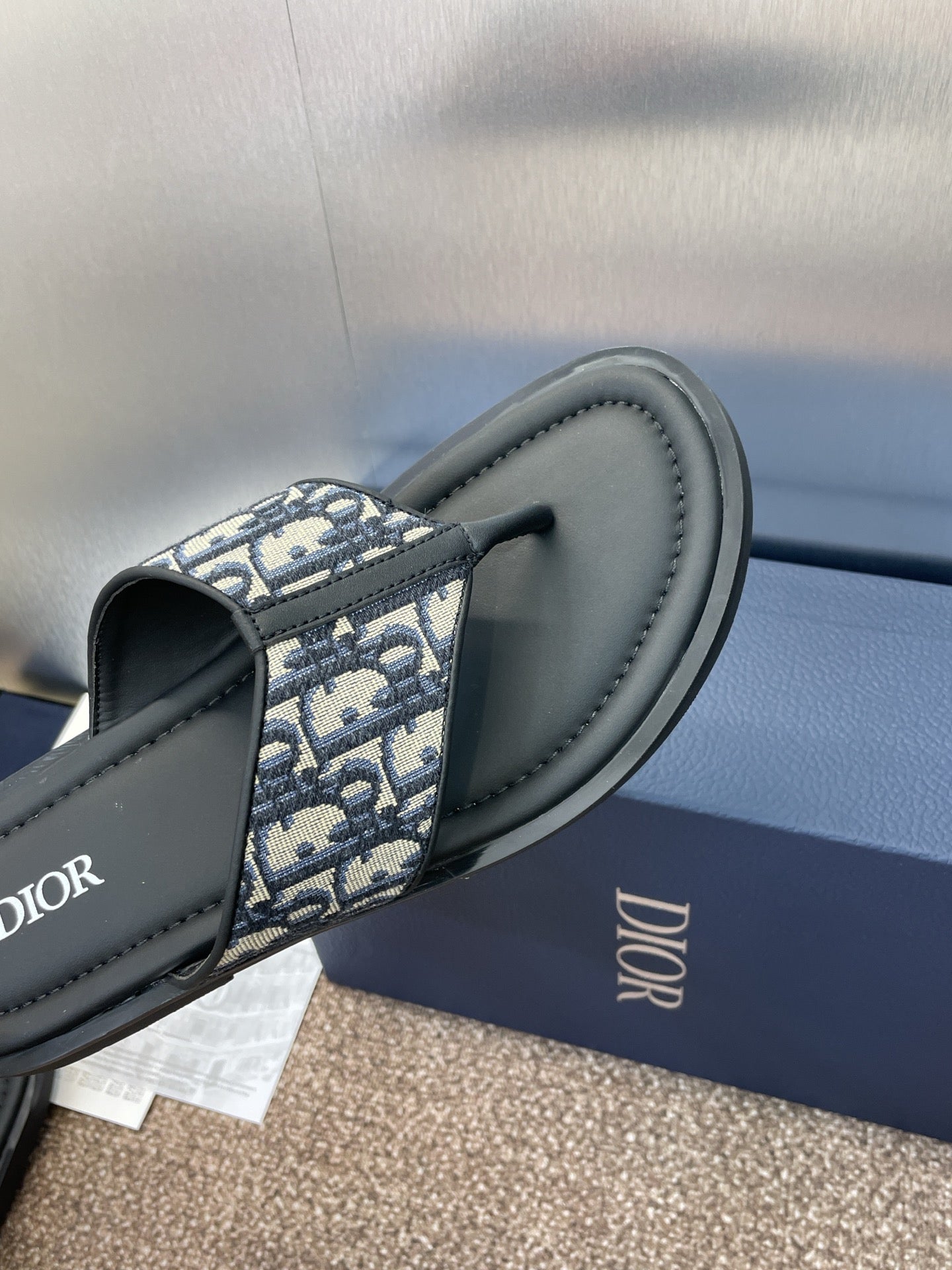 DIOR 25S ALIAS THONG SANDAL IN BEIGE BLACK CALFSKIN AND CANVAS - 39