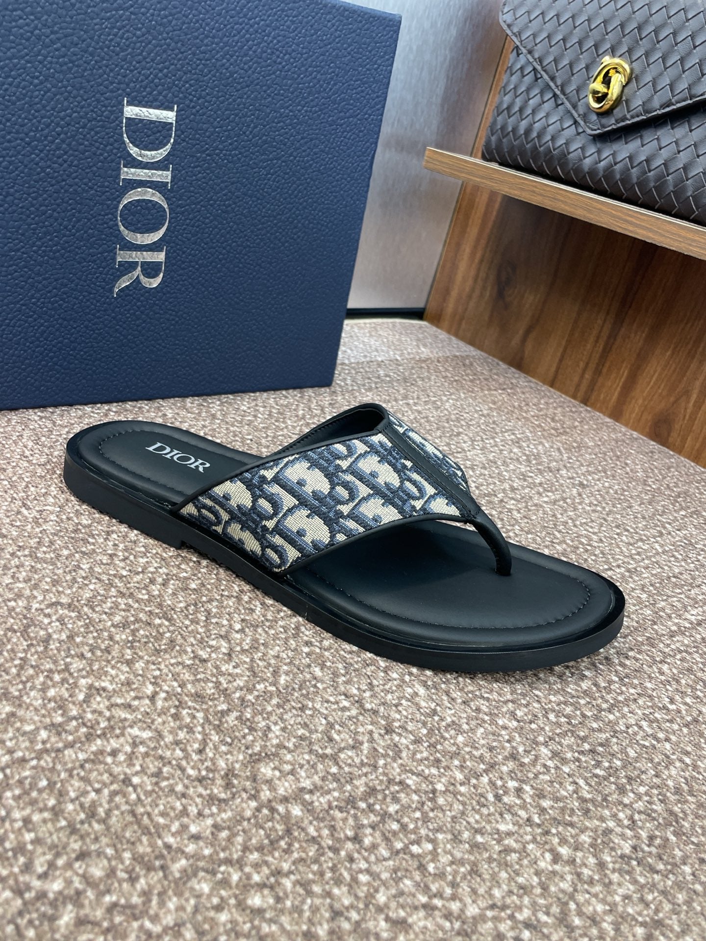 DIOR 25S ALIAS THONG SANDAL IN BEIGE BLACK CALFSKIN AND CANVAS - 39