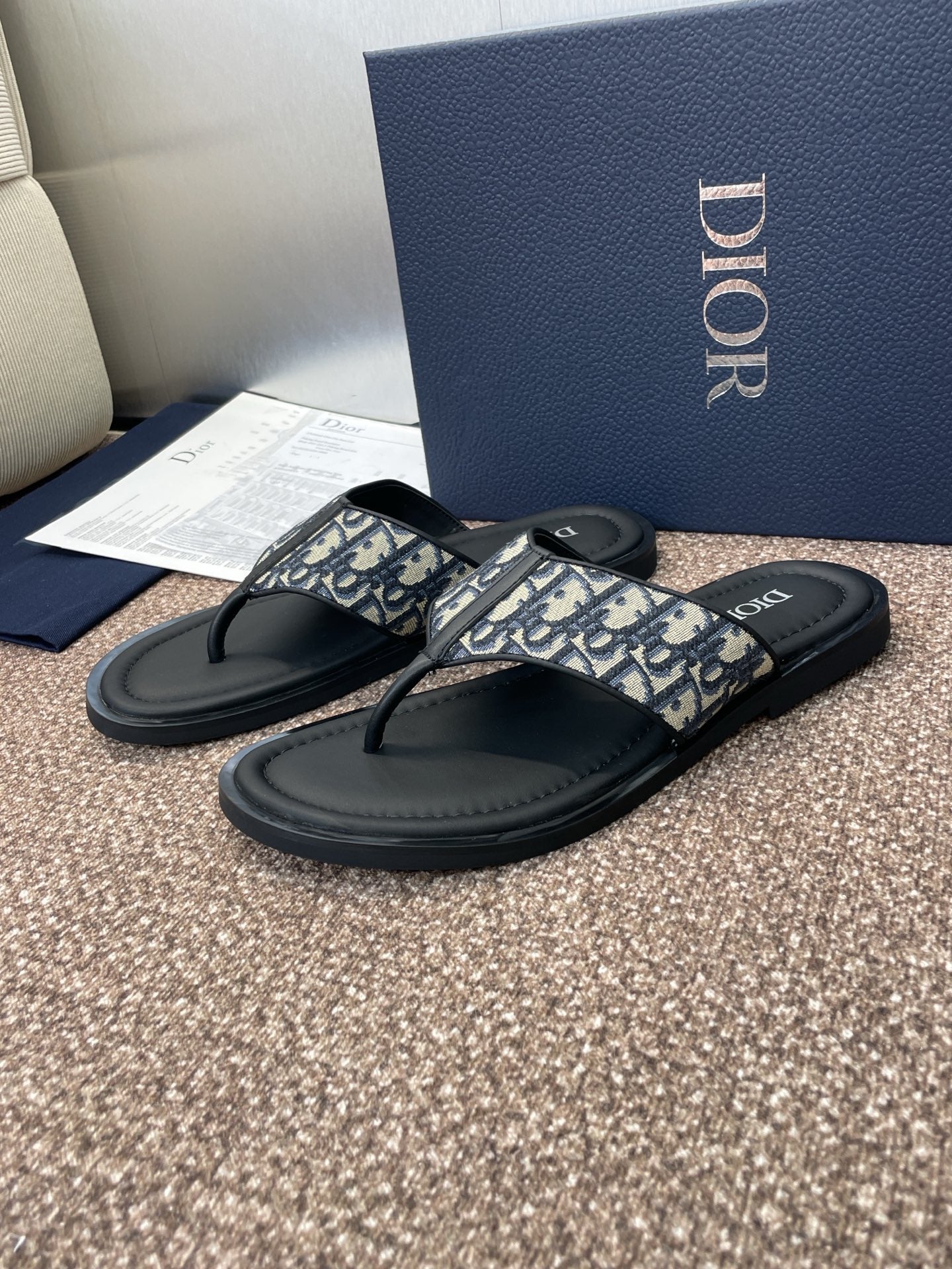 DIOR 25S ALIAS THONG SANDAL IN BEIGE BLACK CALFSKIN AND CANVAS - 39