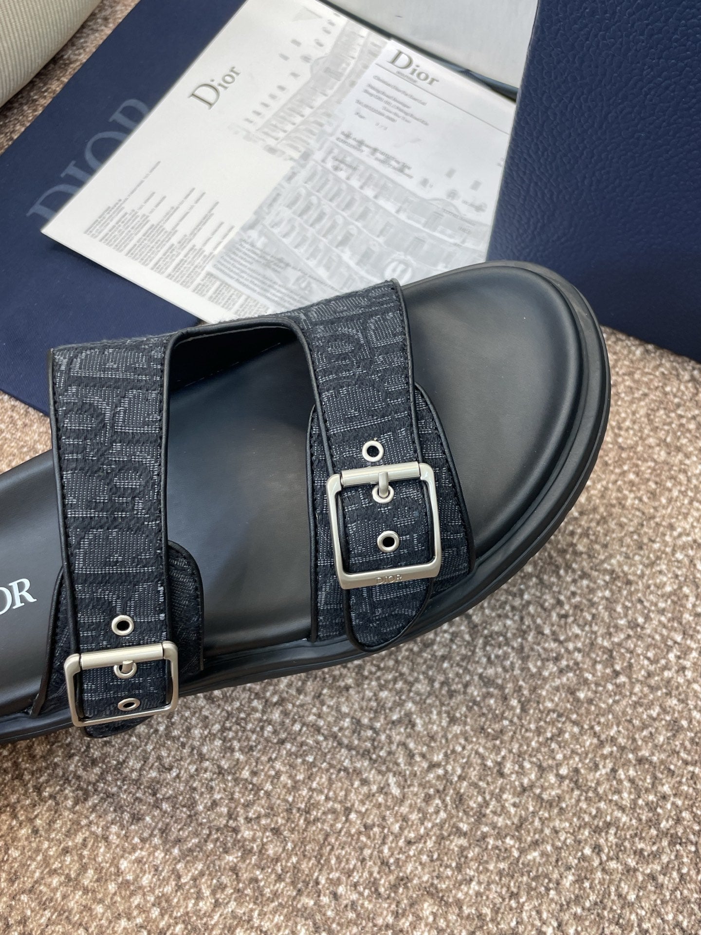 DIOR 25S DIORACT SLIDE IN BLACK CALFSKIN AND CANVAS SILVER HARDWARE - 39