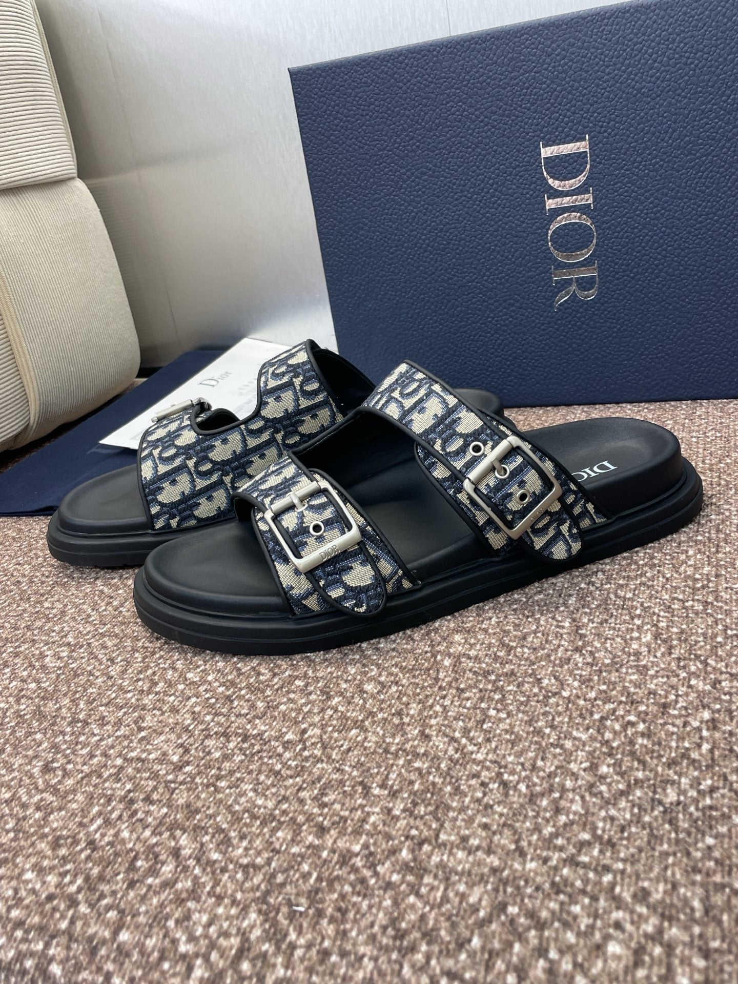 DIOR 25S DIORACT SLIDE IN DEEP BLUE CALFSKIN AND CANVAS SILVER HARDWARE - 39