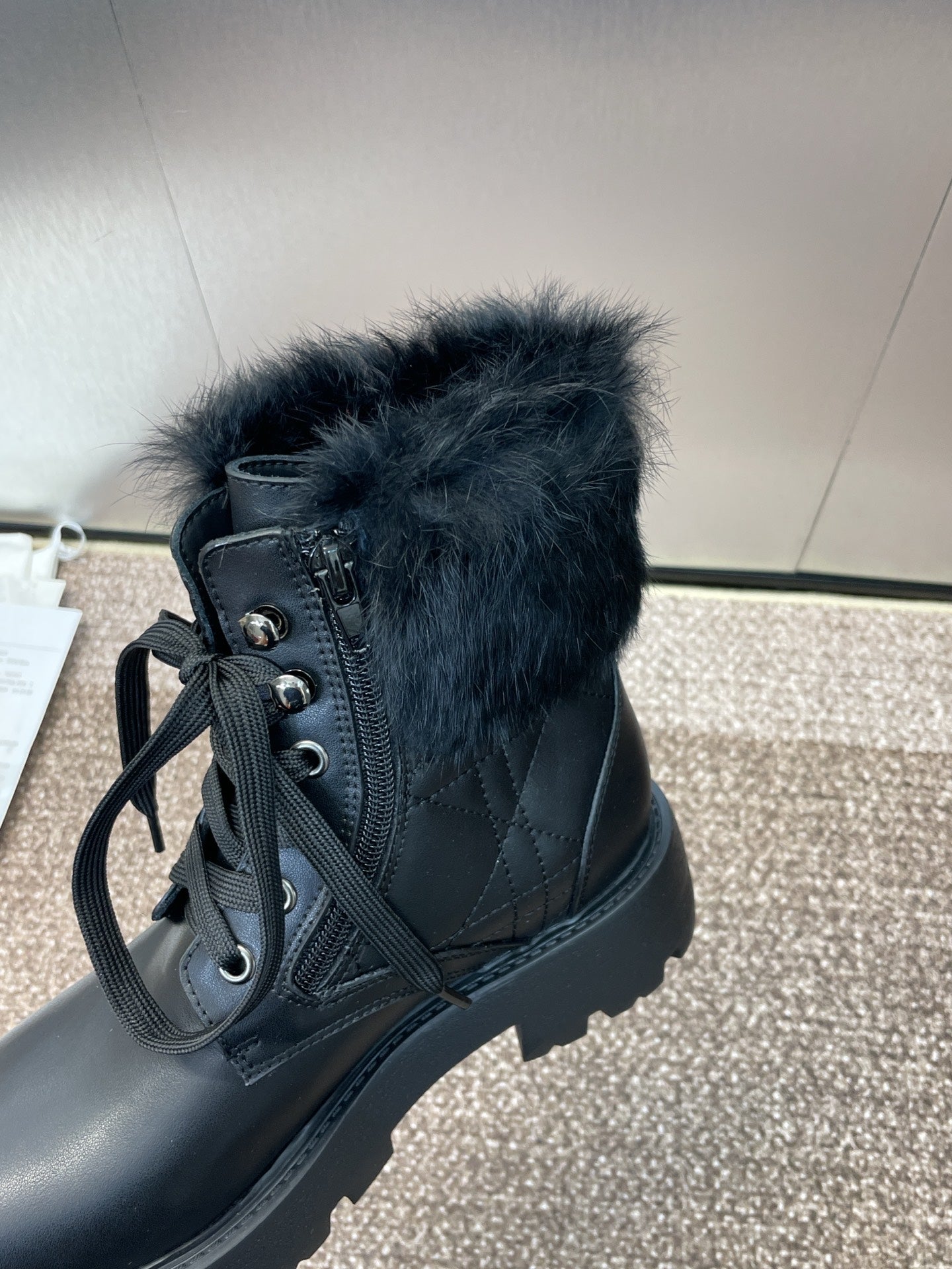 DIOR 25S D-MAJOR ANKLE BOOTS WICKER STYLE 35MM IN BLACK CALFSKIN AND FUR - 35