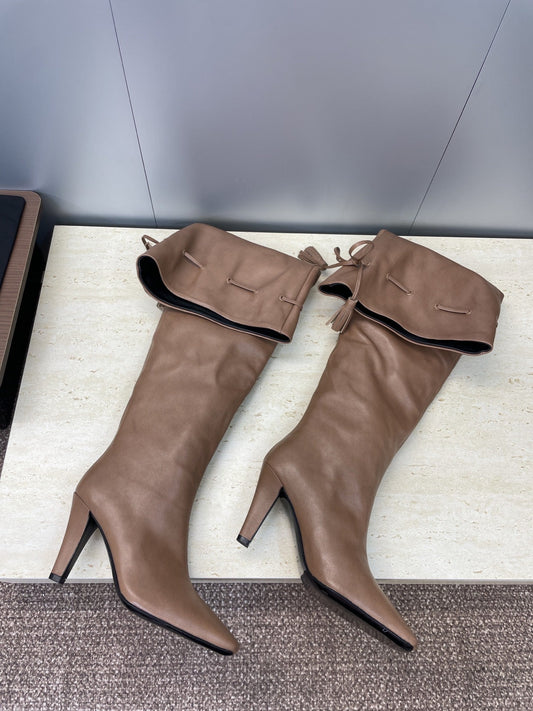 YSL 25S HIGH‑HEEL FRINGED MARTIN BOOTS 90 MM IN CHESTNUT BROWN LAMBSKIN - 35
