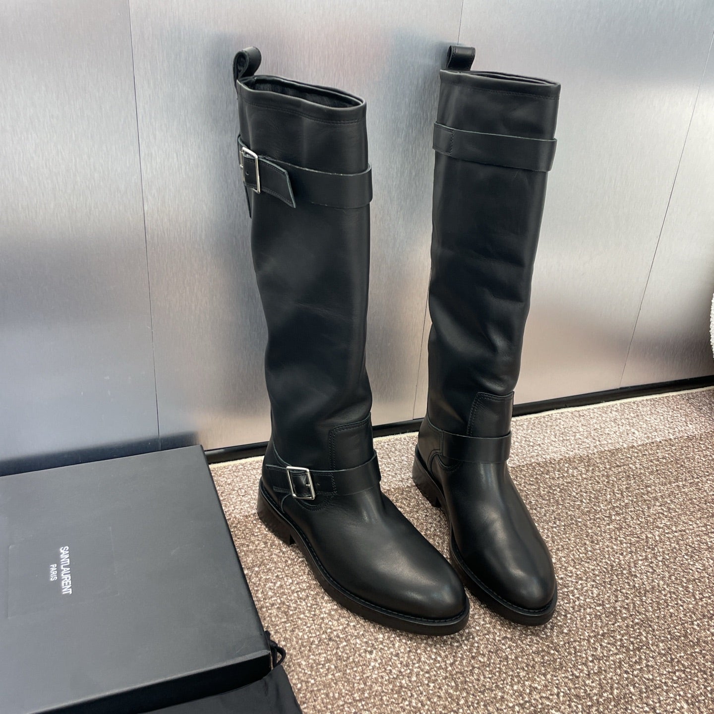 YSL 25S KNEE-HIGH BOOTS 30 MM IN BLACK LAMBSKIN WITH SILVER HARDWARE - 35