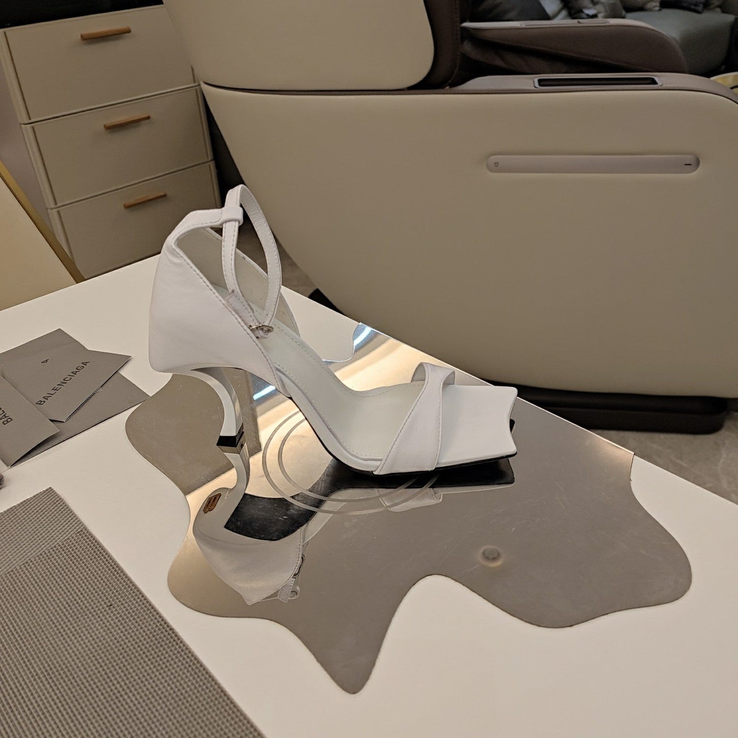 OPEN-TOE CURVED HIGH HEEL SANDALS IN WHITE SMOOTH CALFSKIN - 34