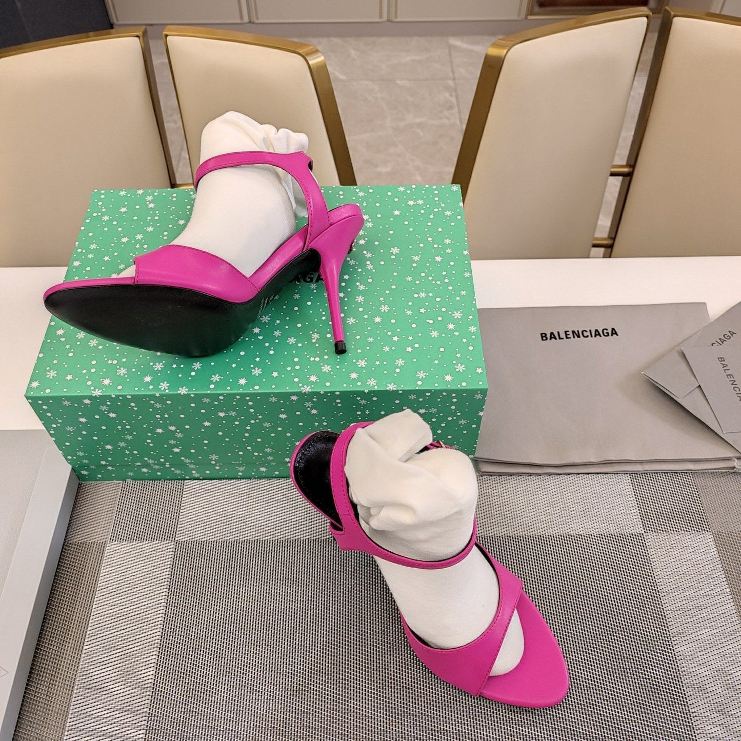 OPEN TOE STRAPPY HIGH HEEL IN PINK CALFSKIN - 34