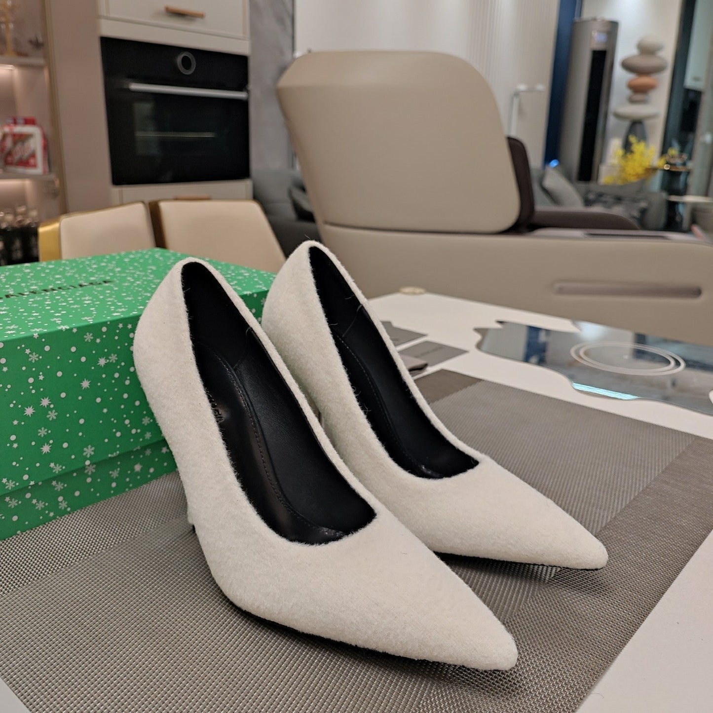 HIGH HEEL PUMPS 90MM IN WHITE WOOL - 34