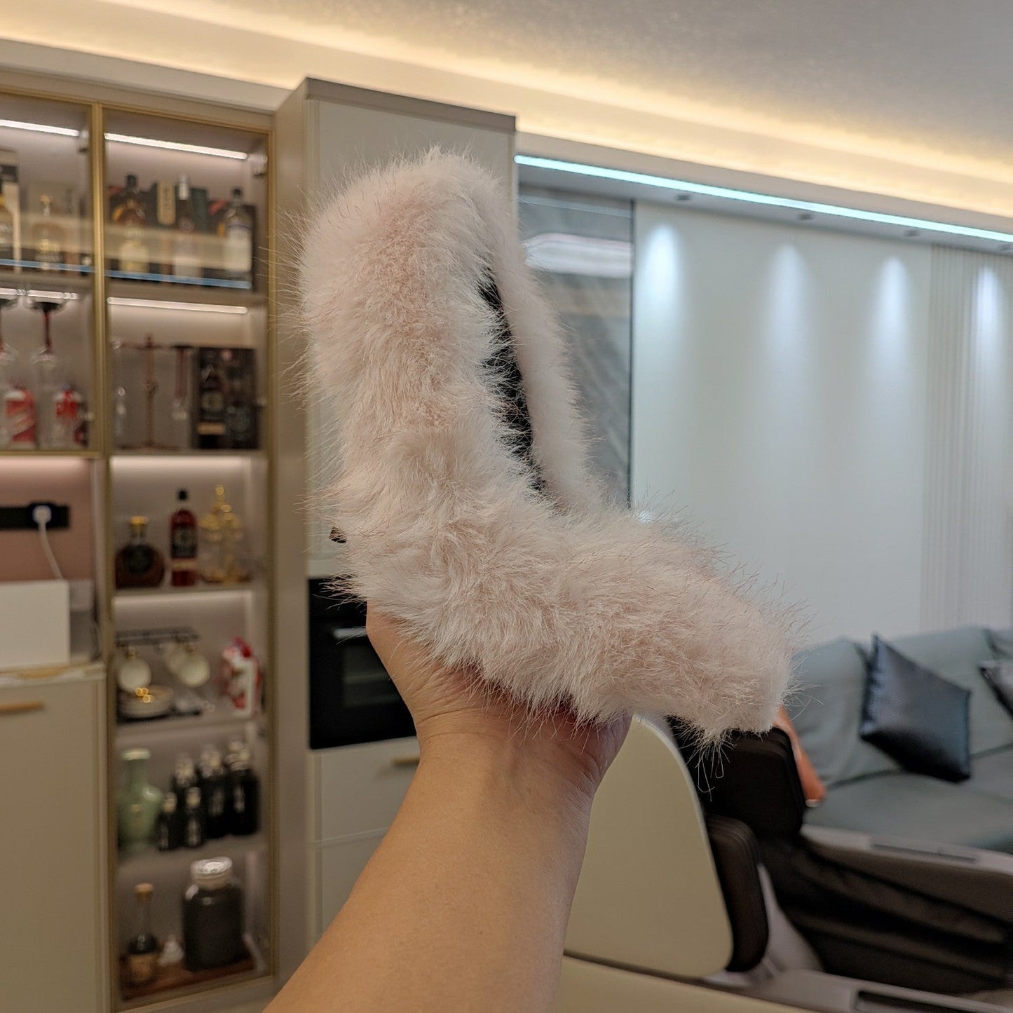 FURRY PUMPS 90MM IN HEAVEN PINK FOX FUR - 34