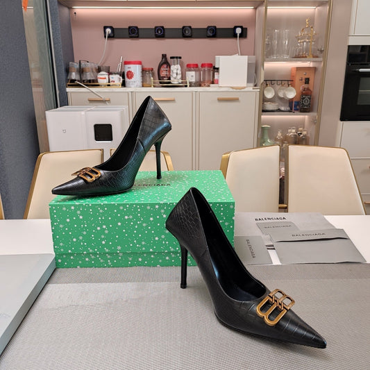 POINTED BB GOLD BUCKLE HIGH PUMPS IN BLACK CROCODILE PATTERN CALFSKIN - 34