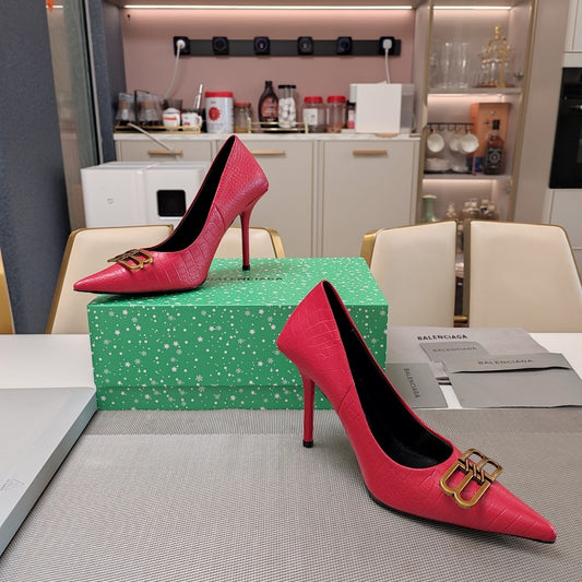 POINTED BB GOLD BUCKLE HIGH PUMPS IN RED CROCODILE PATTERN CALFSKIN - 34