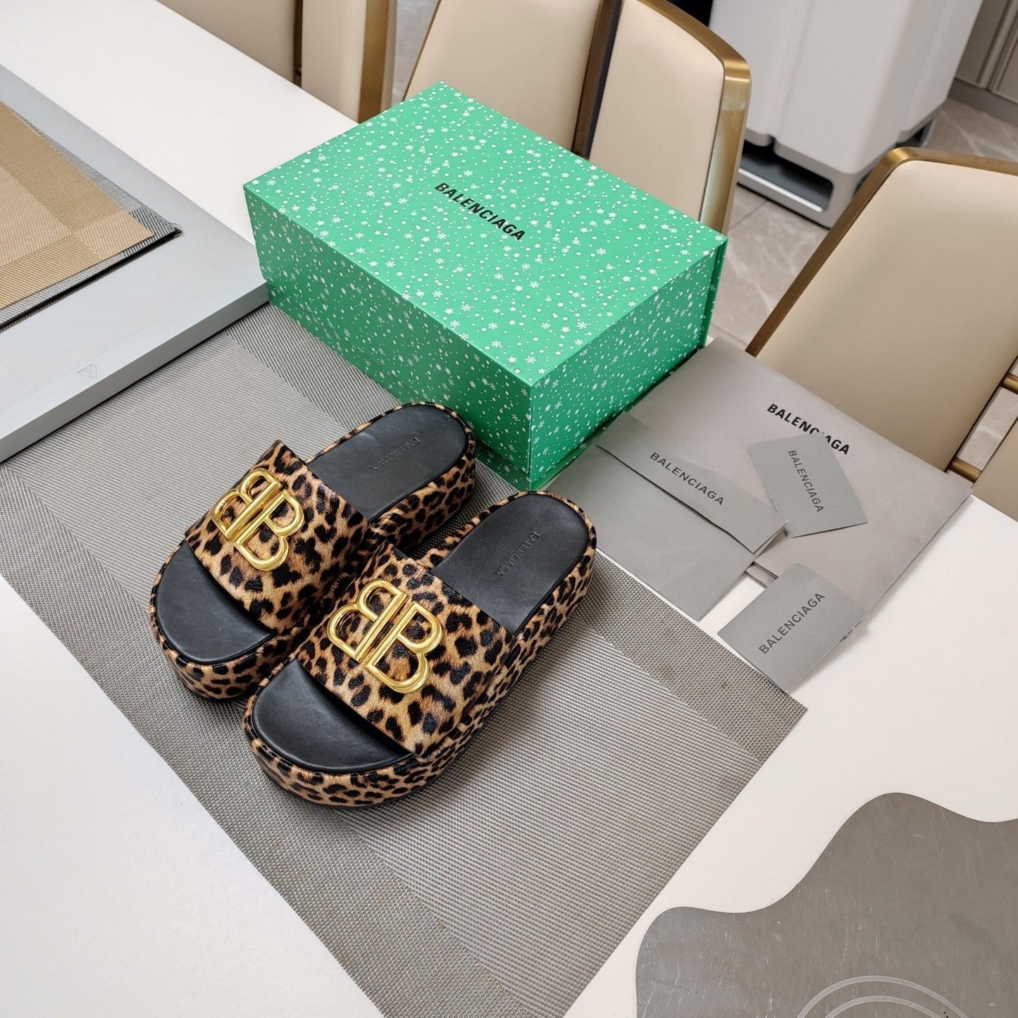RISE SANDAL THICK-SOLED IN BROWN LEOPARD PRINT CALFSKIN - 34