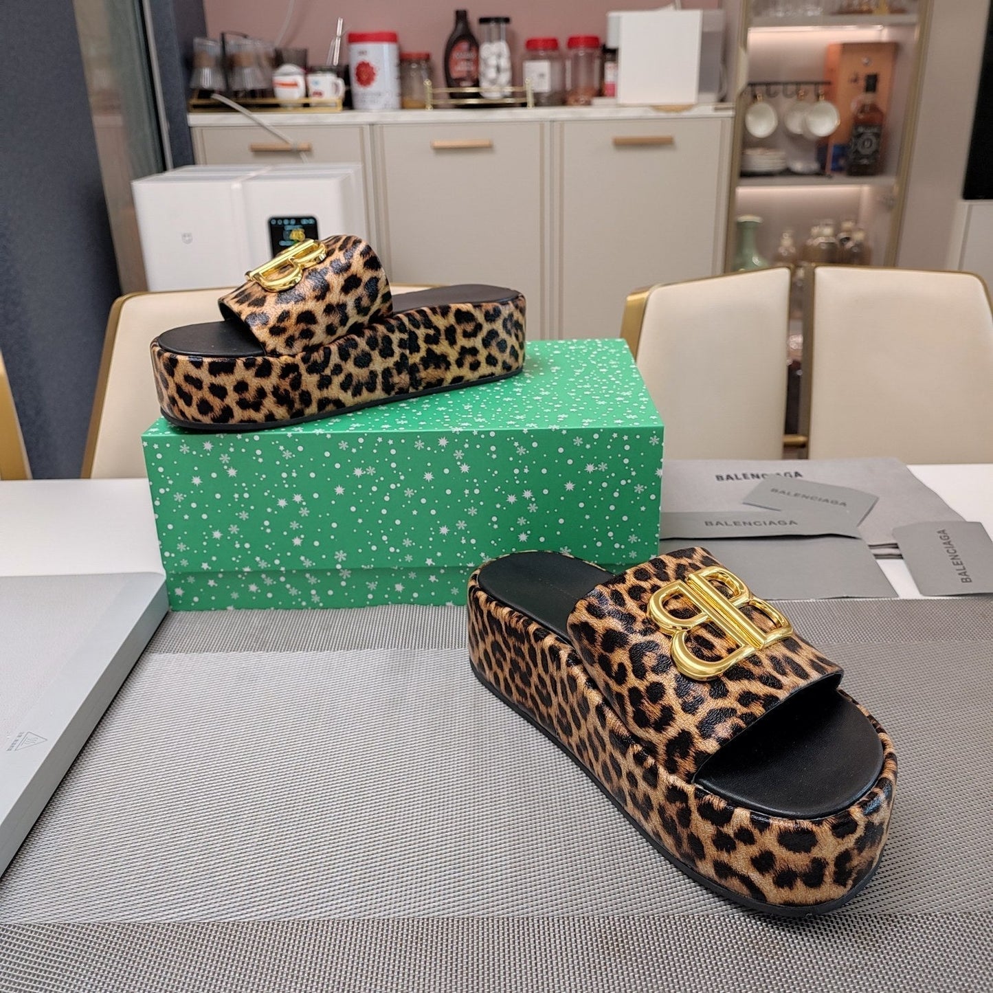 RISE SANDAL THICK-SOLED IN BROWN LEOPARD PRINT CALFSKIN - 34