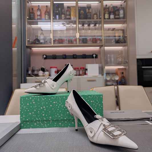 HIGH PUMPS WITH B SILVER BUCKLE IN WHITE CROCODILE PATTERN CALFSKIN - 34
