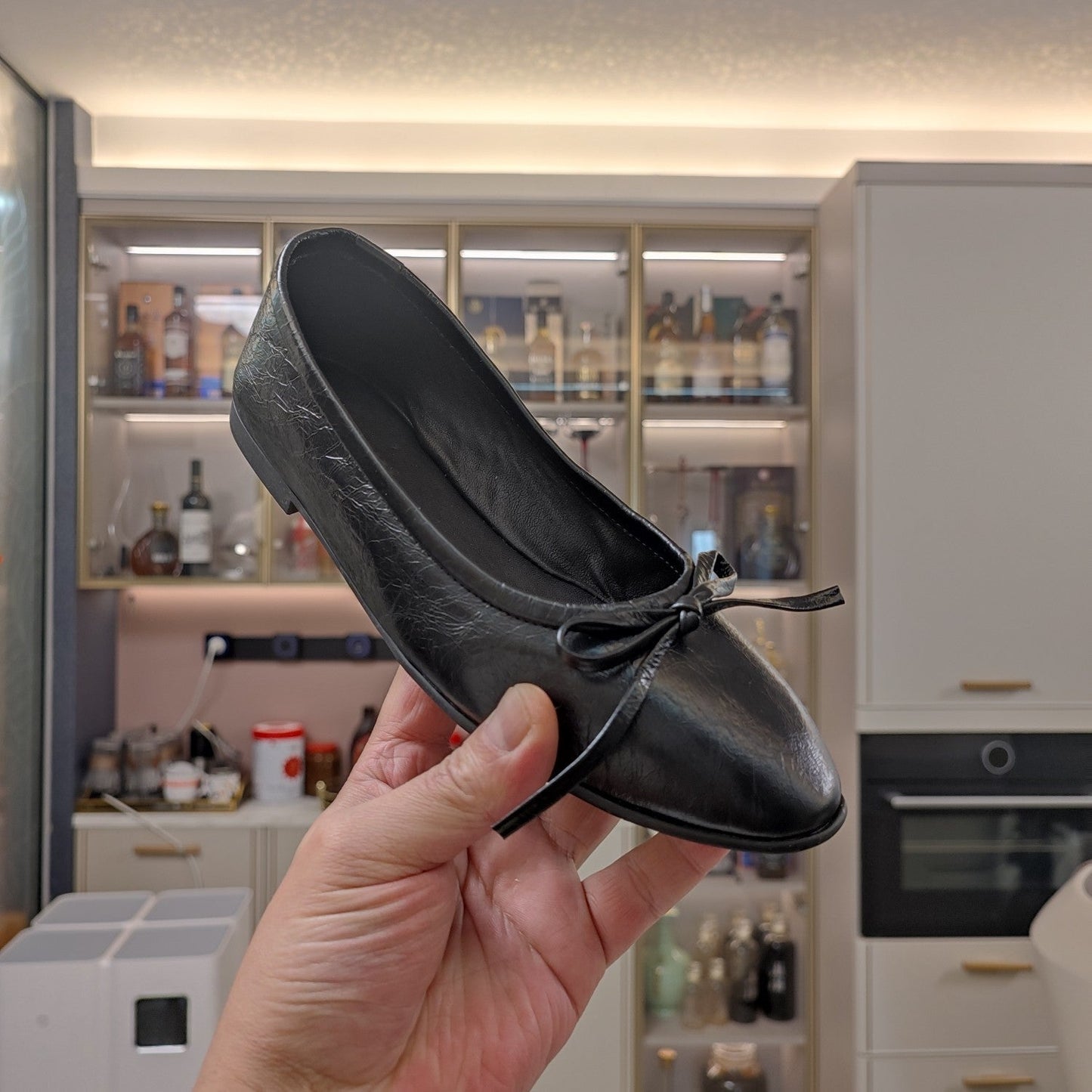 RHINESTONE BALLET FLATS WITH BOW IN BLACK WAX-OIL SHEEPSKIN - 34