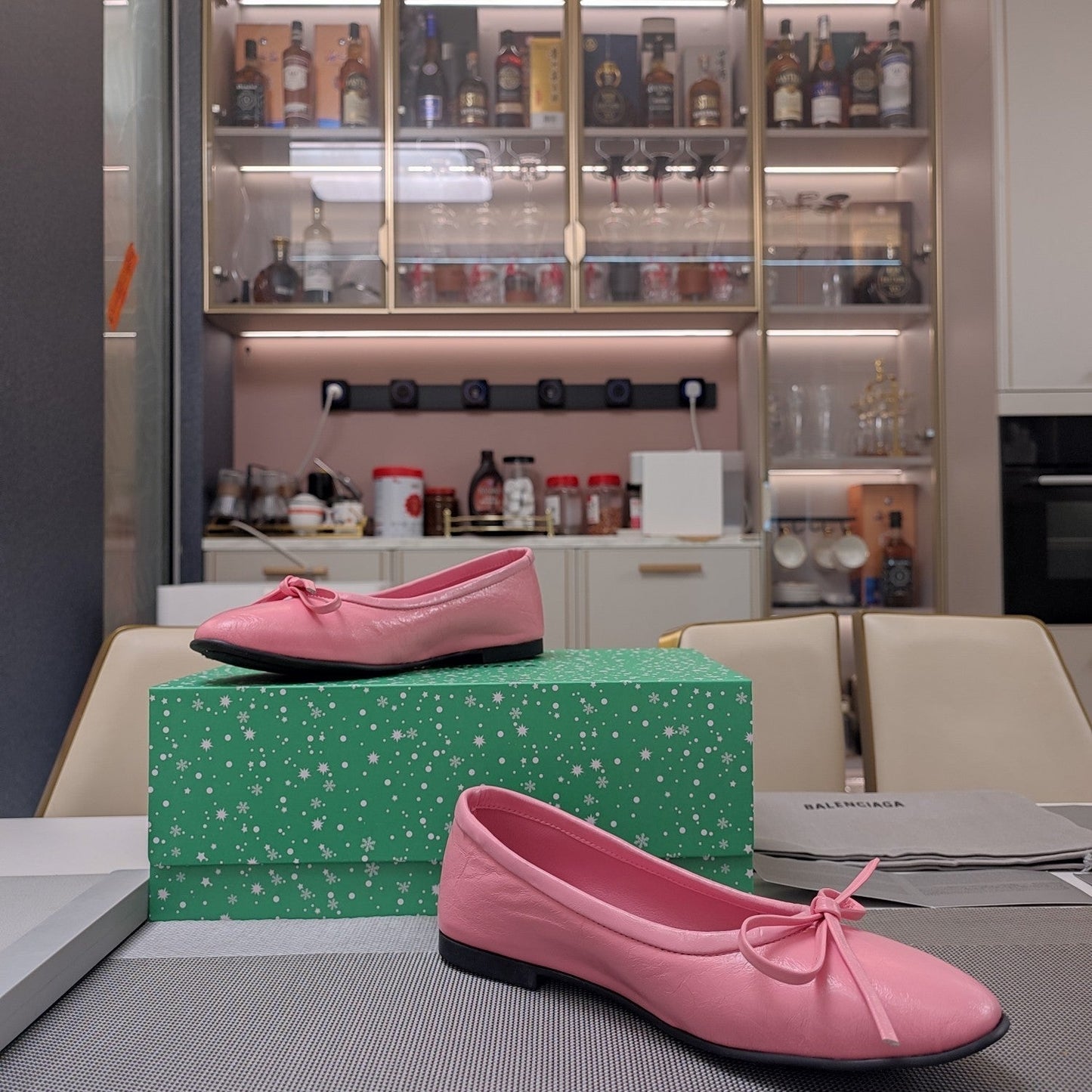RHINESTONE BALLET FLATS WITH BOW IN SEA PINK WAX-OIL SHEEPSKIN - 34