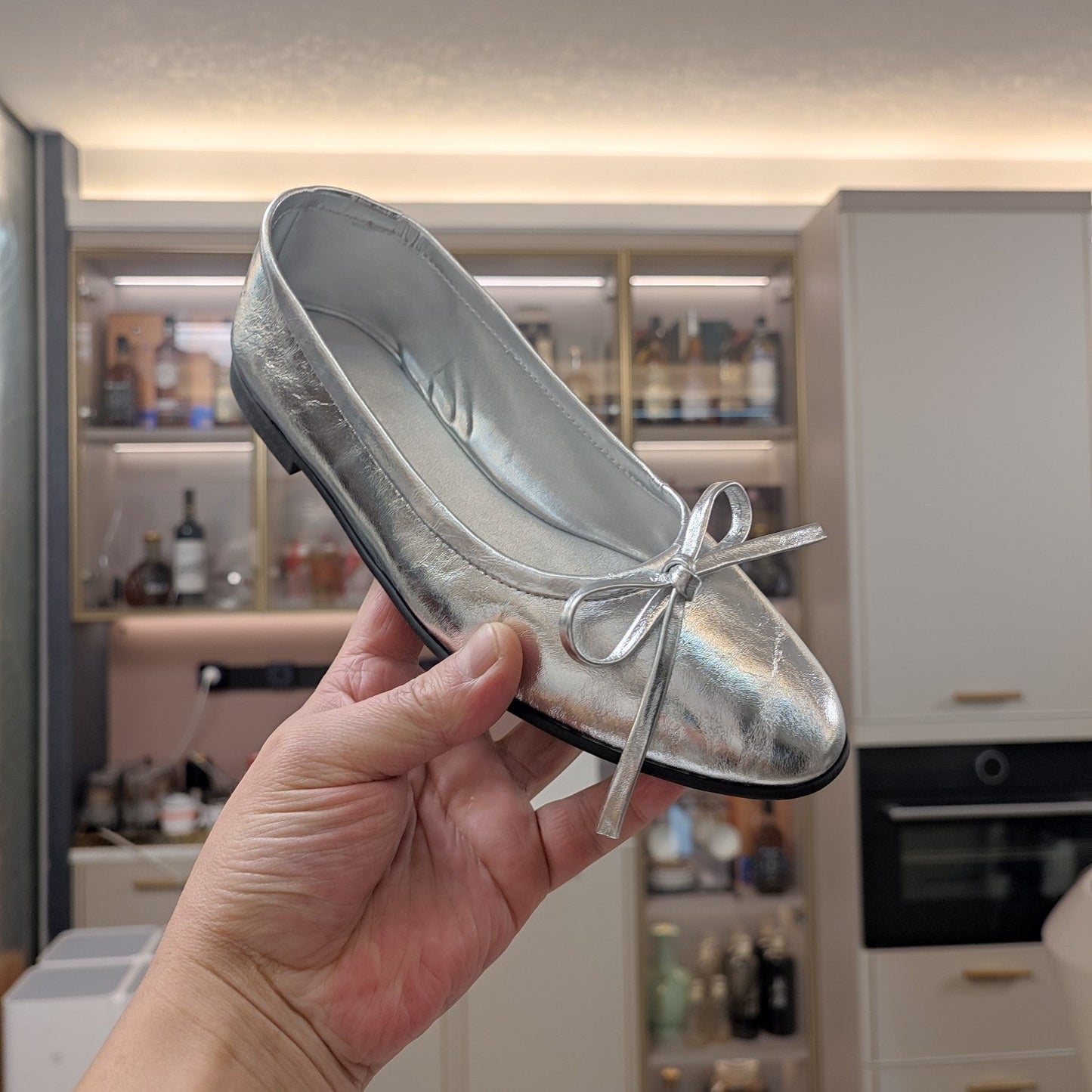 RHINESTONE BALLET FLATS WITH BOW IN SILVER WAX-OIL SHEEPSKIN - 34