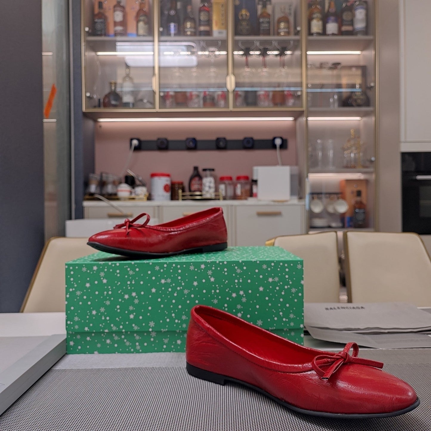 RHINESTONE BALLET FLATS WITH BOW IN RED WAX-OIL SHEEPSKIN - 34