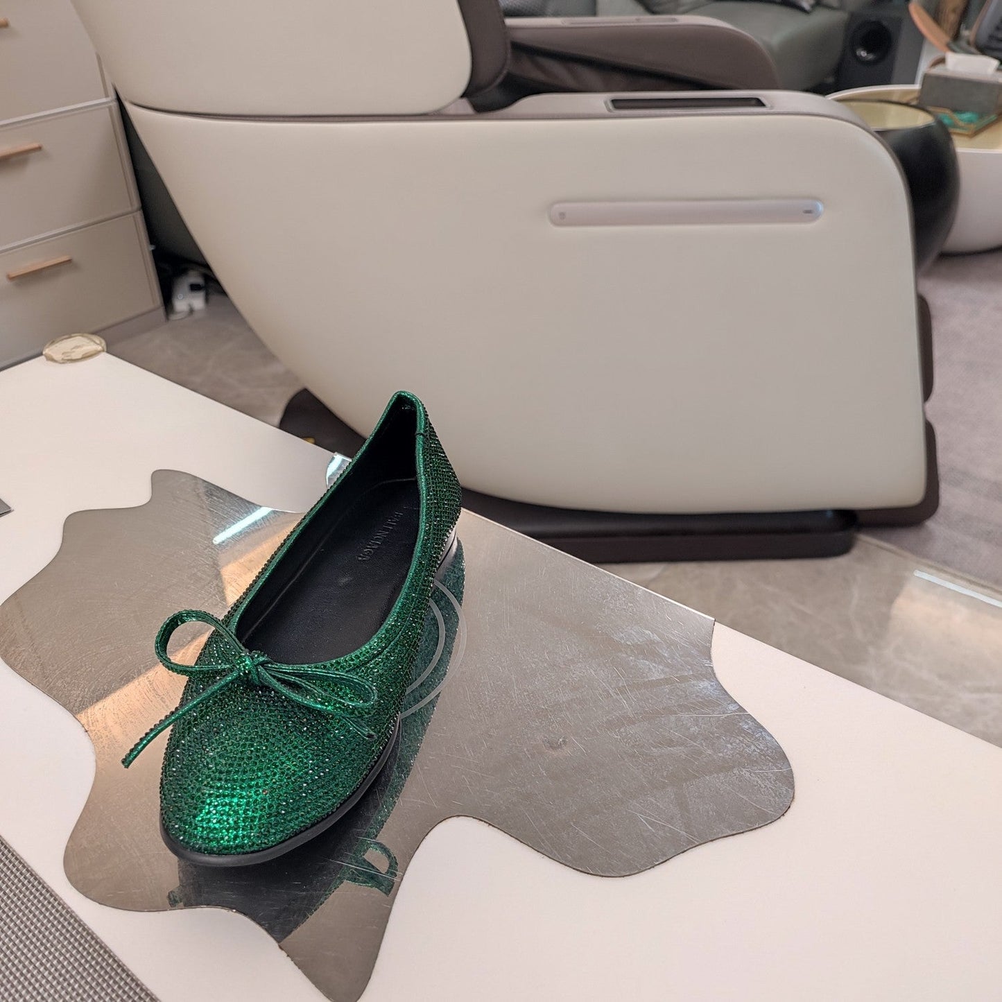 RHINESTONE BALLET FLATS WITH BOW IN FUN GREEN SHEEPSKIN - 34