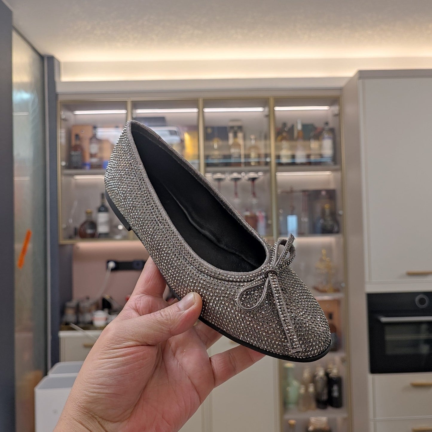 RHINESTONE BALLET FLATS WITH BOW IN GRAY SHEEPSKIN - 34