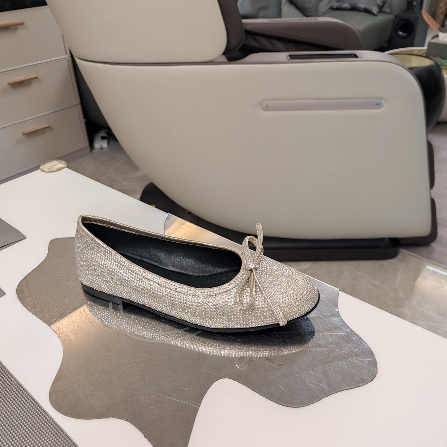 RHINESTONE BALLET FLATS WITH BOW IN BEIGE SHEEPSKIN - 34