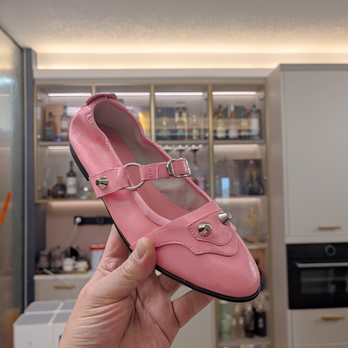 STUDDED MARY JANE FLATS IN SEA PINK SHINY LAMBSKIN - 34