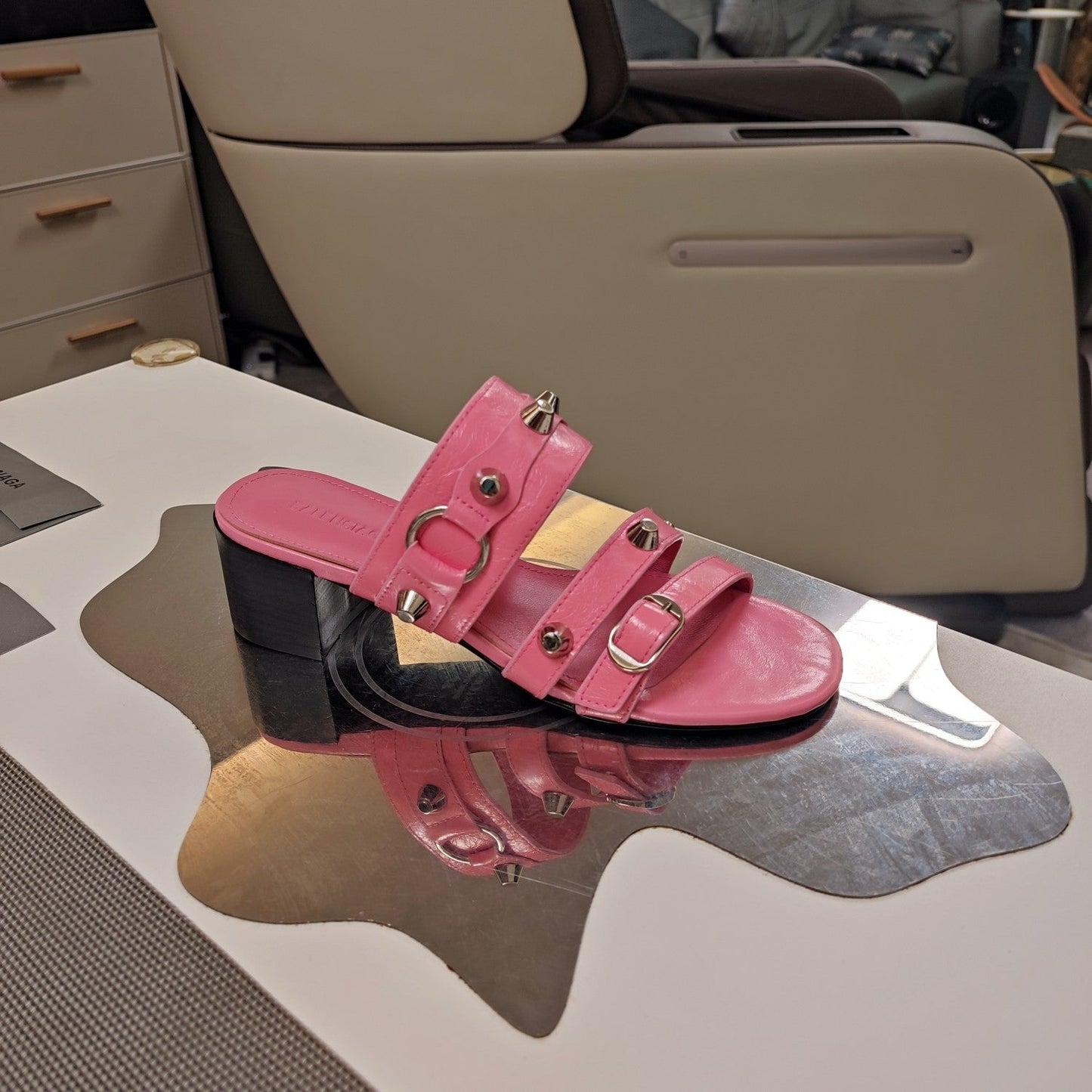 STRAPPY MEDIUM HEELED SANDALS IN WEWAK PINK STUDDED WAX-OIL SHEEPSKIN - 34
