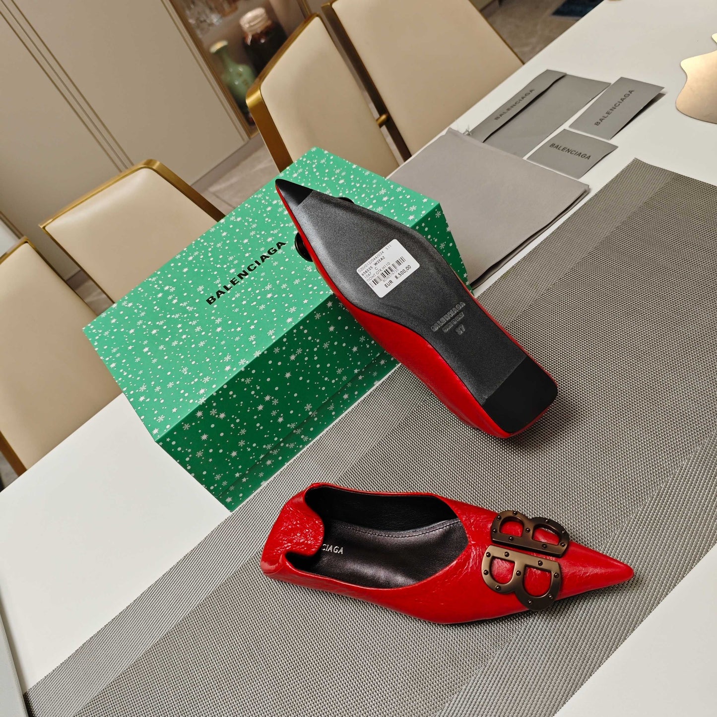 POINTED BALLET FLATS IN RED SHINY CRACKED SHEEPSKIN - 34