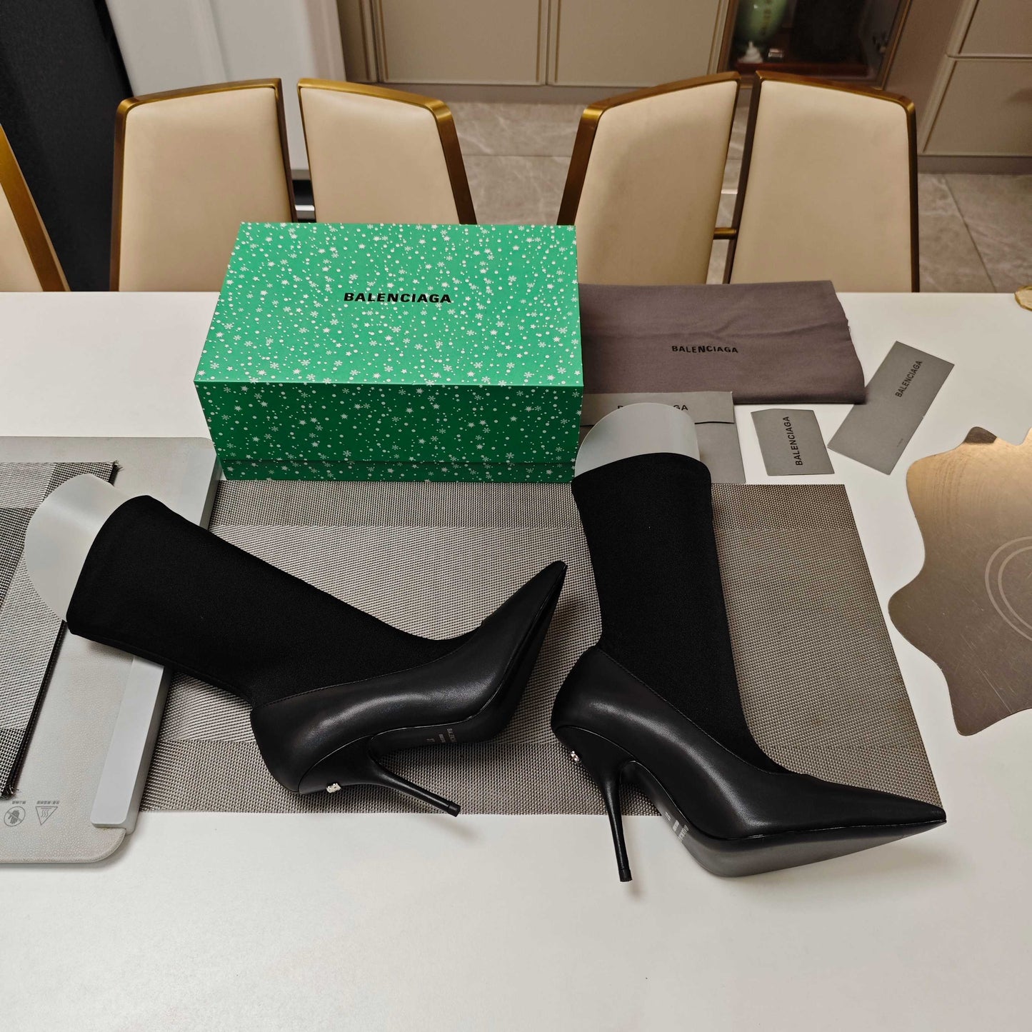 BALENCIAGA 25S POINTED-TOE HIGH HEELS 90 MM IN BLACK FABRIC AND CALFSKIN STYLE 4 - 35
